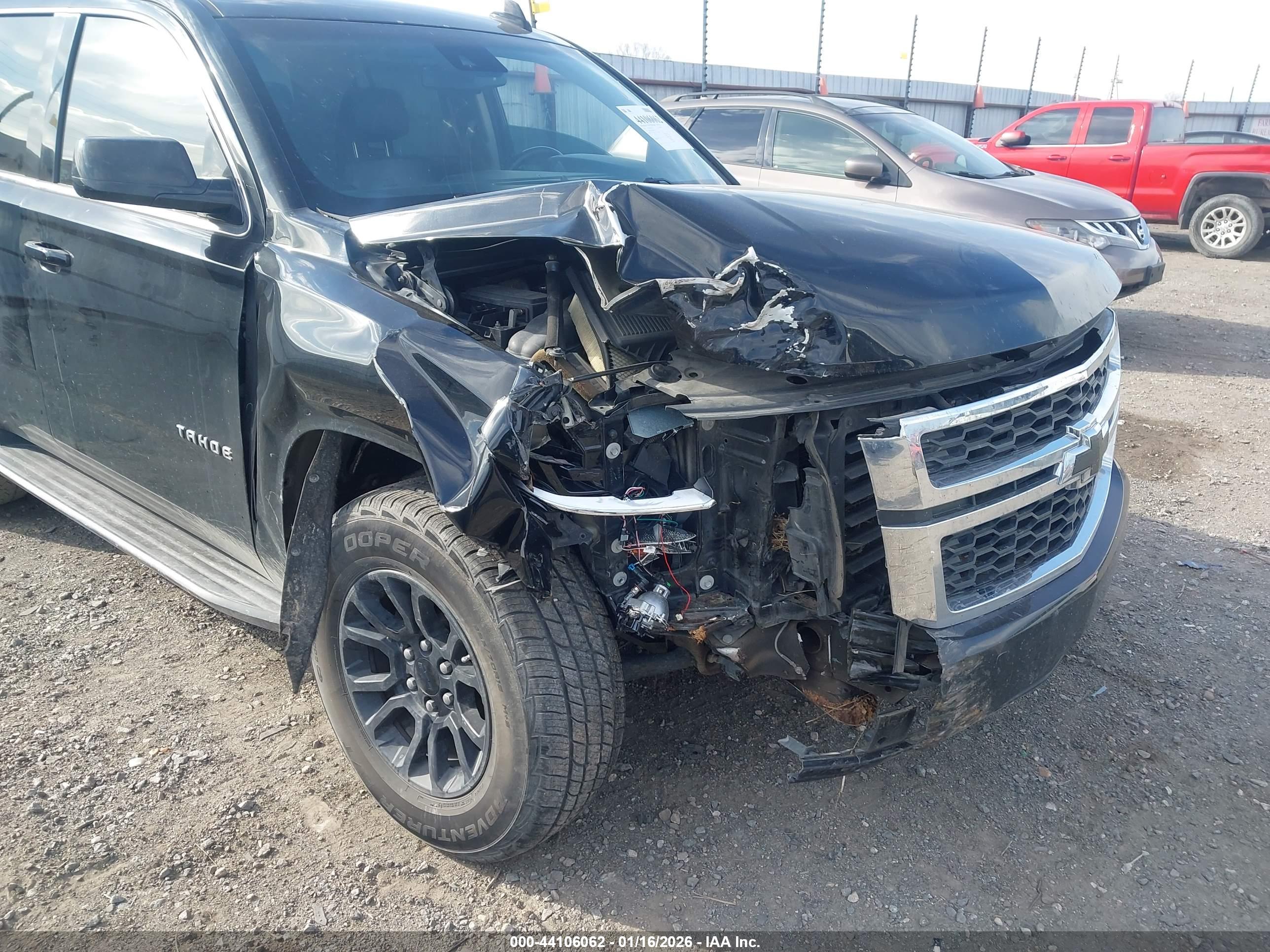 CHEVROLET TAHOE image 6