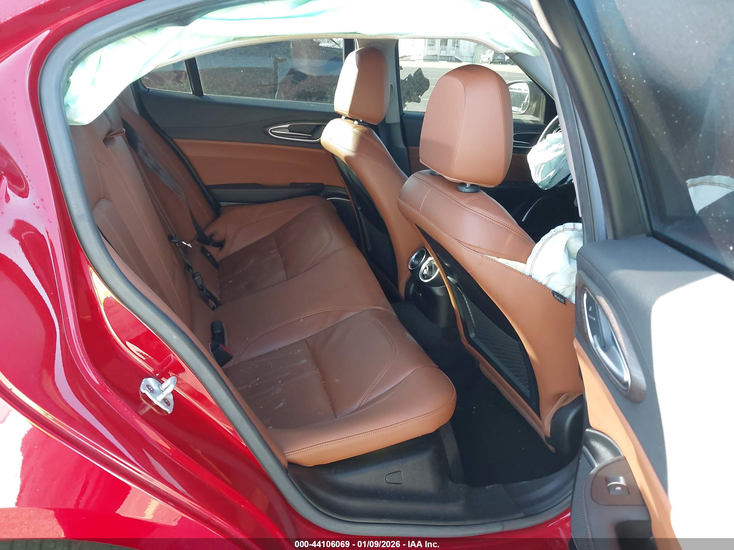 ALFA ROMEO image 8