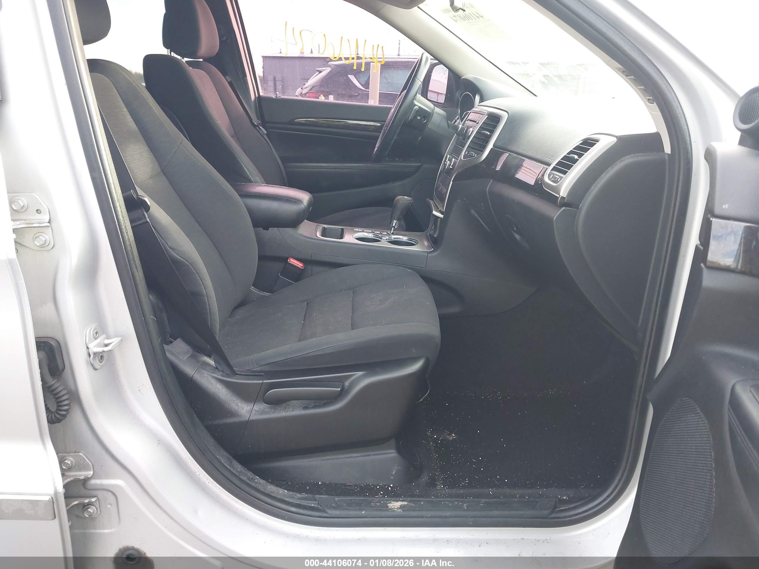 JEEP GRAND image 5