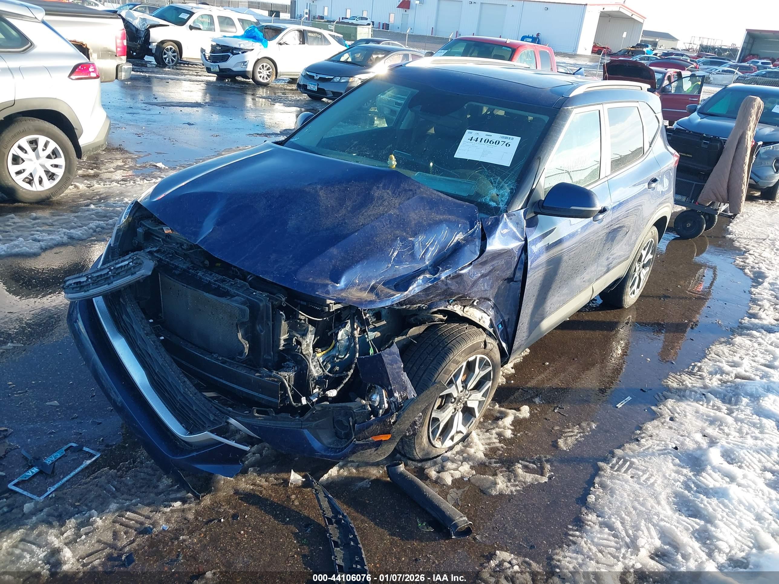 KIA SELTOS image 2