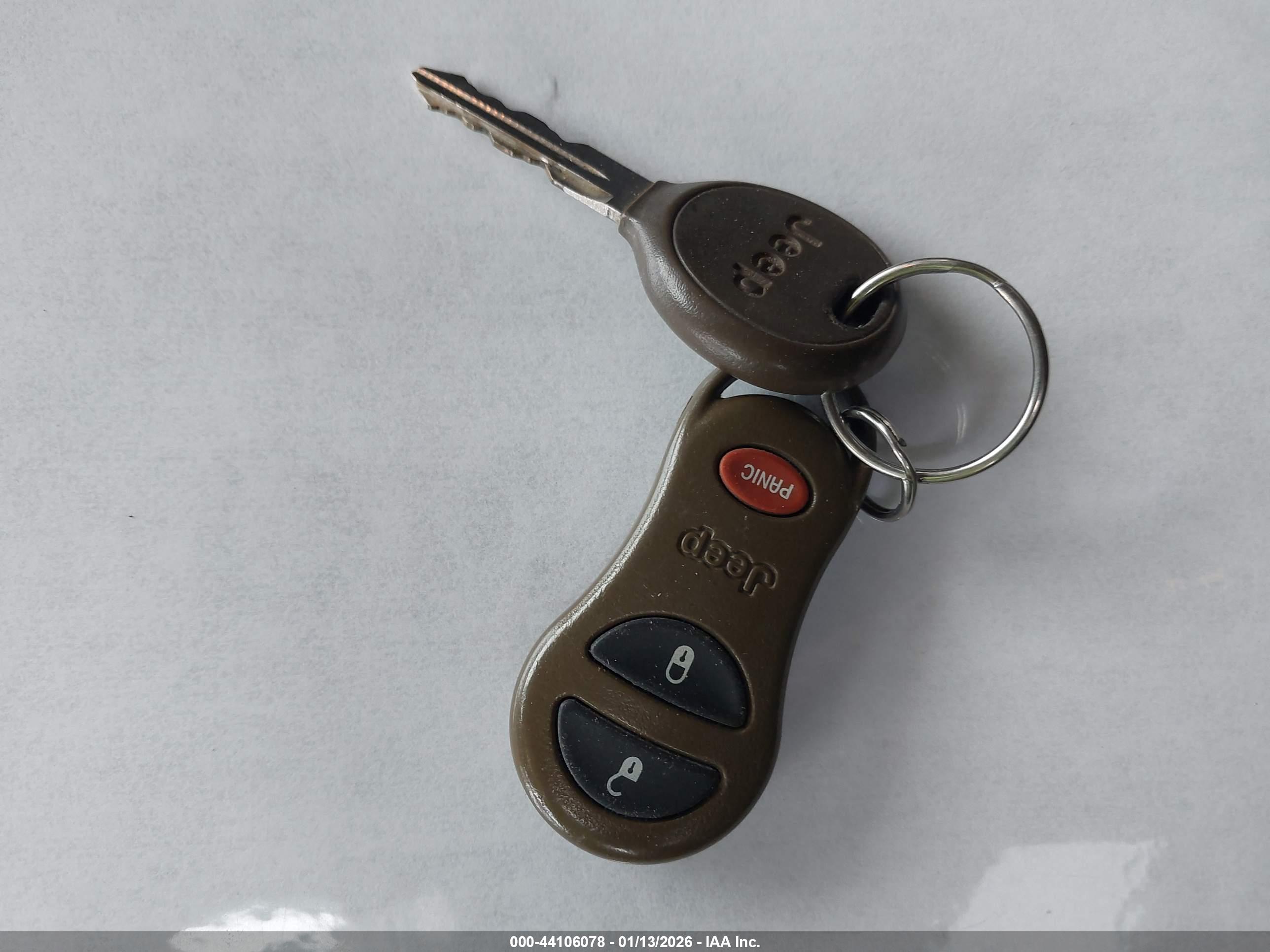 JEEP GRAND image 11