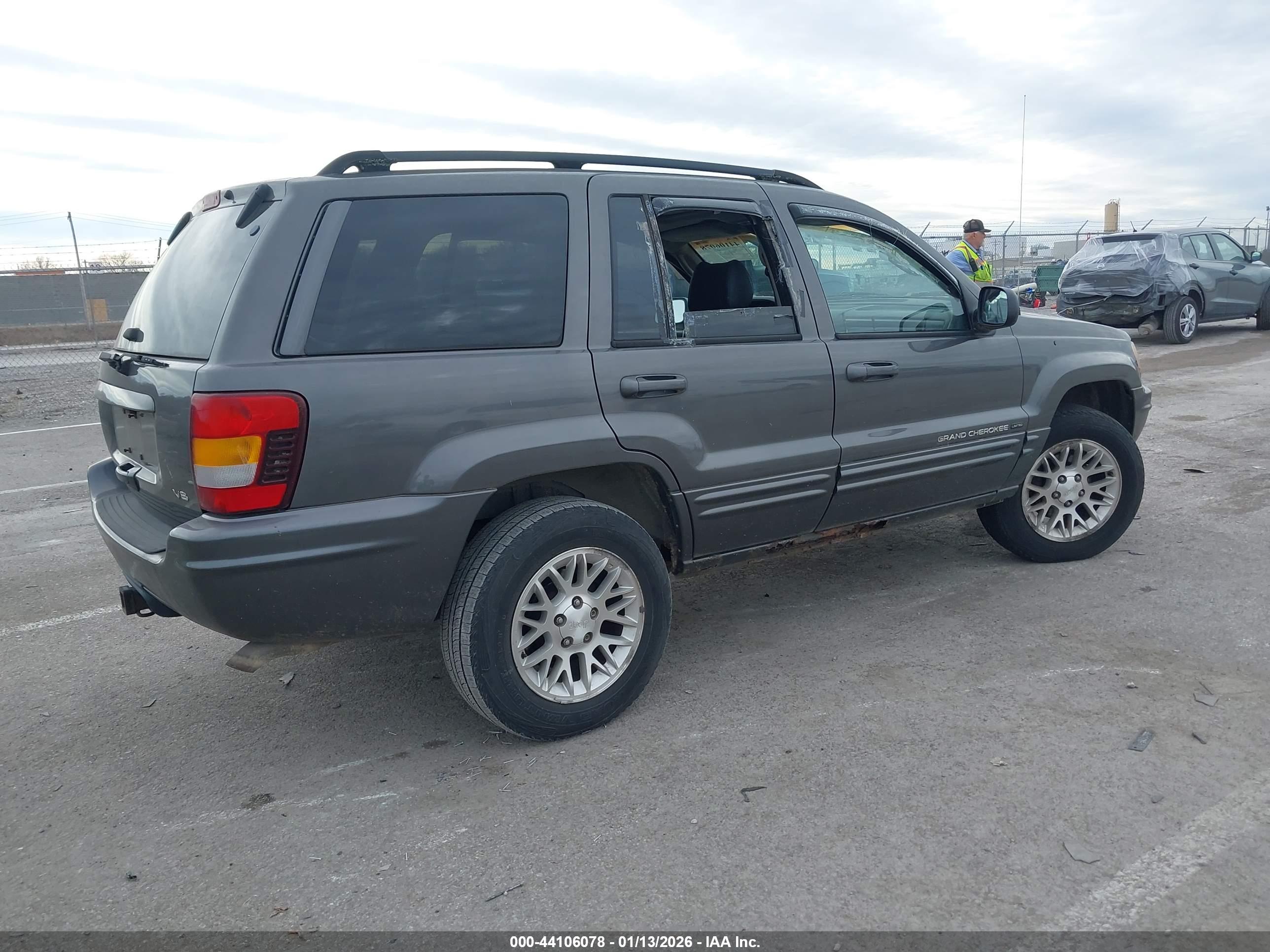JEEP GRAND image 4