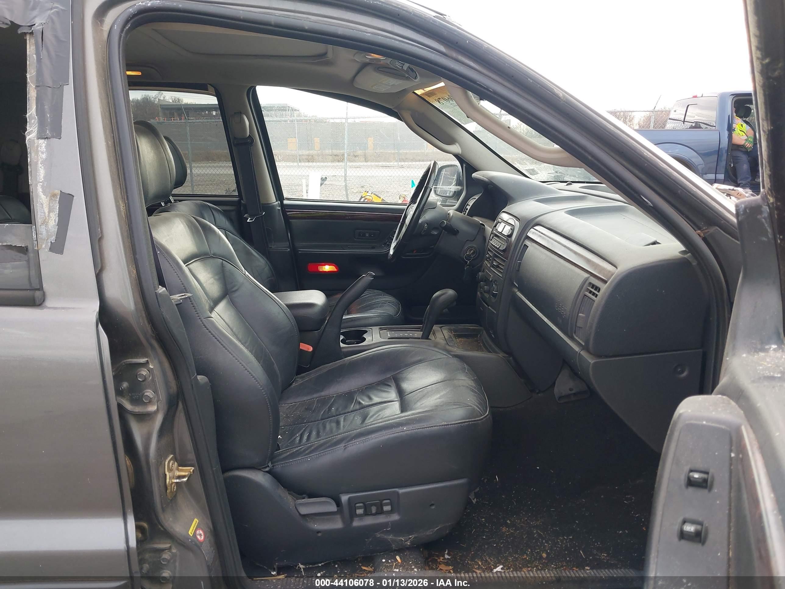 JEEP GRAND image 5