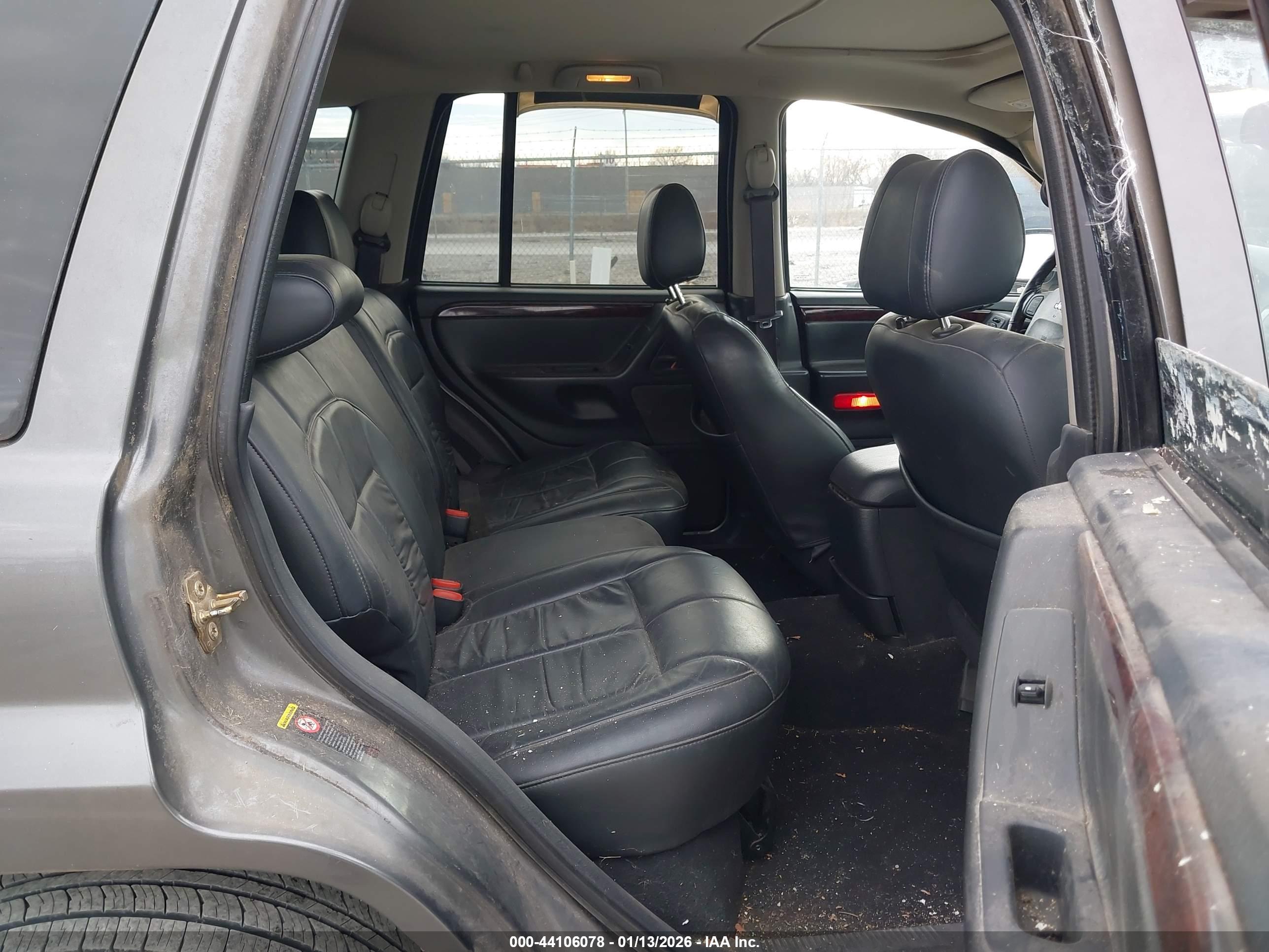 JEEP GRAND image 8