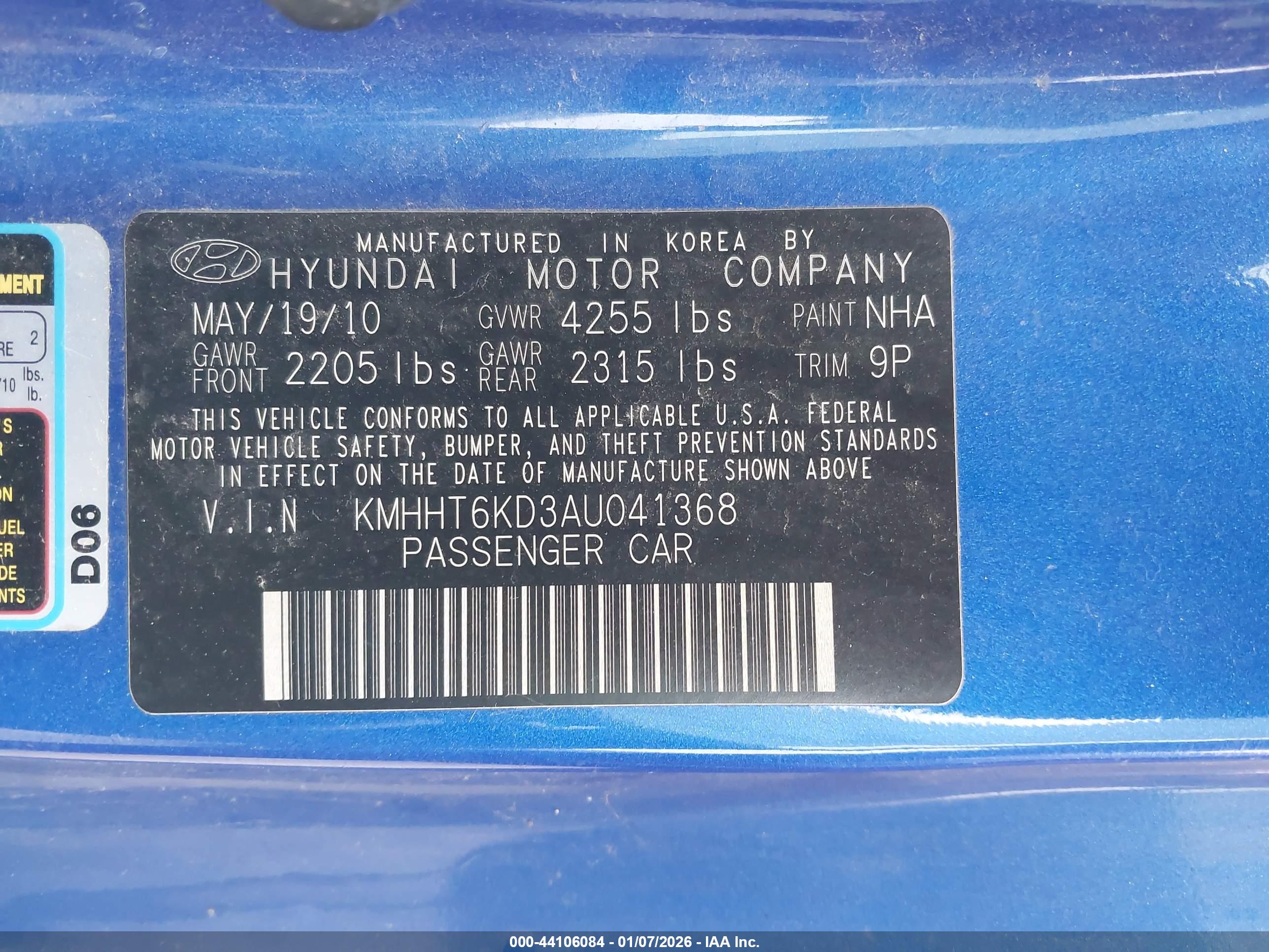 HYUNDAI GENESIS image 9