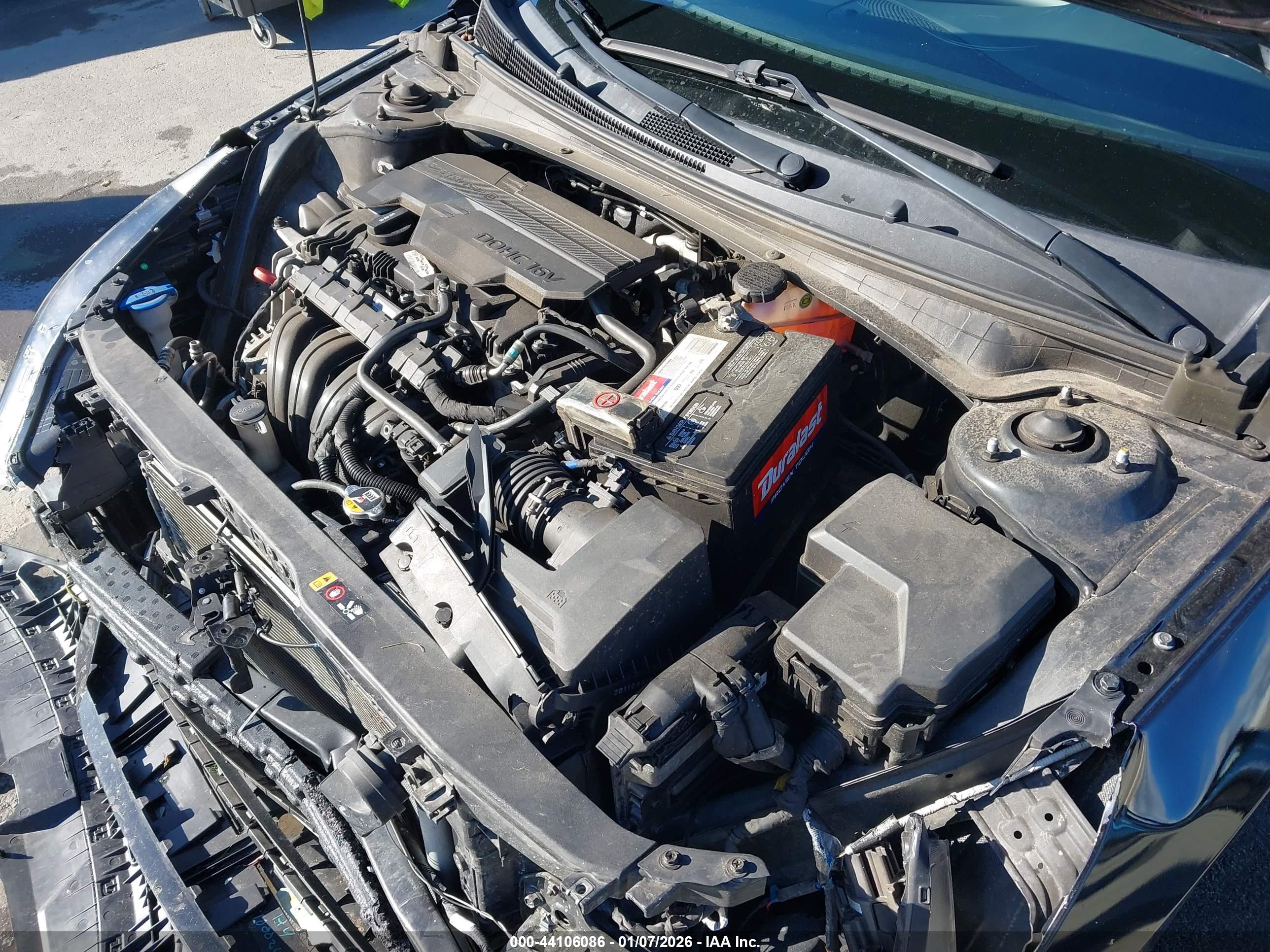 HYUNDAI ELANTRA image 10