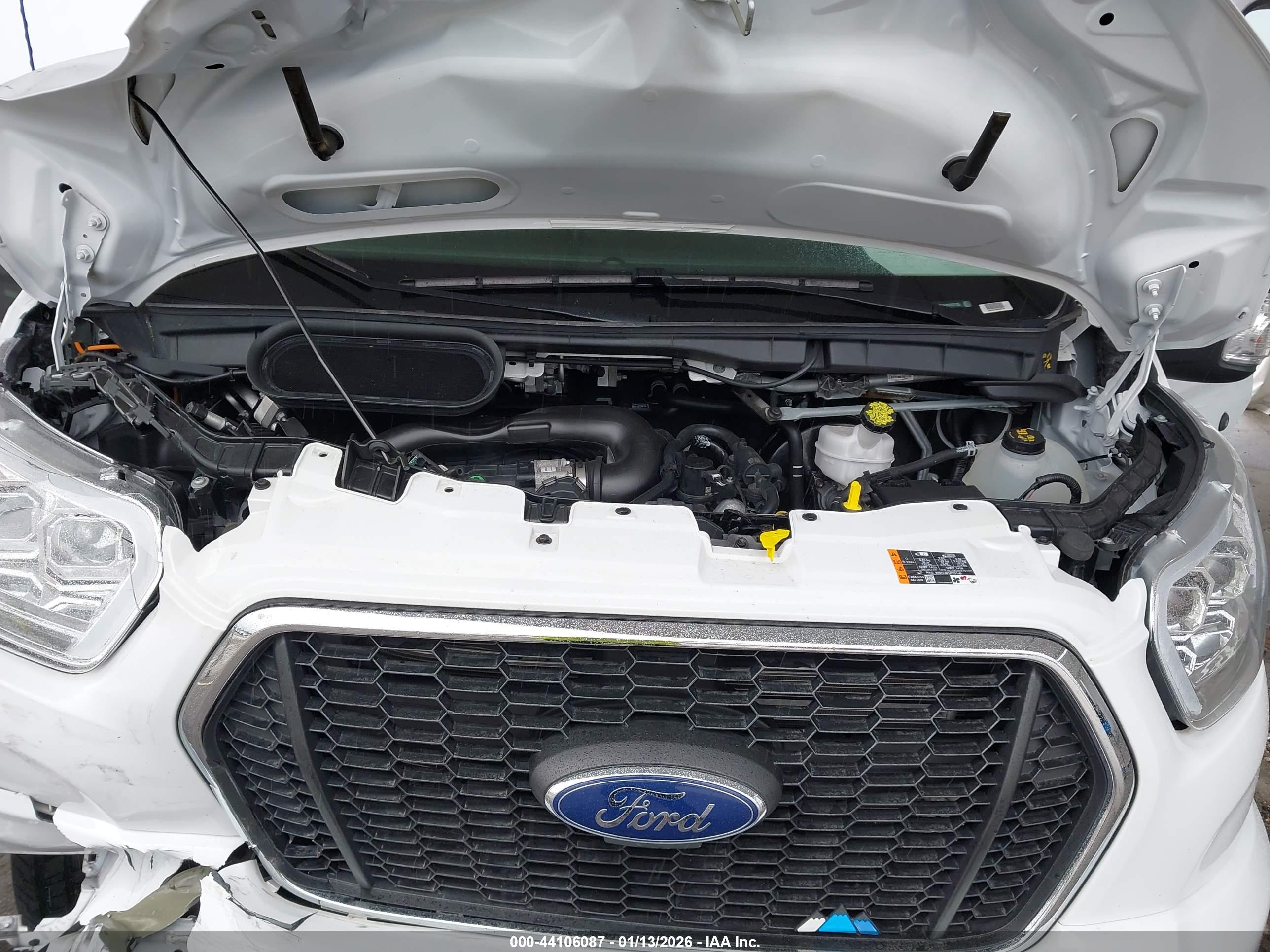 FORD TRANSIT-350 image 10