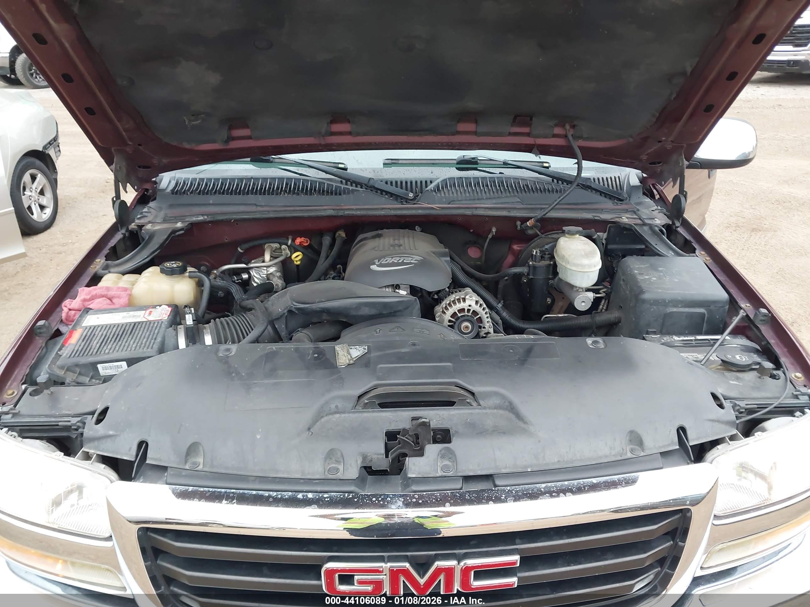GMC SIERRA image 10