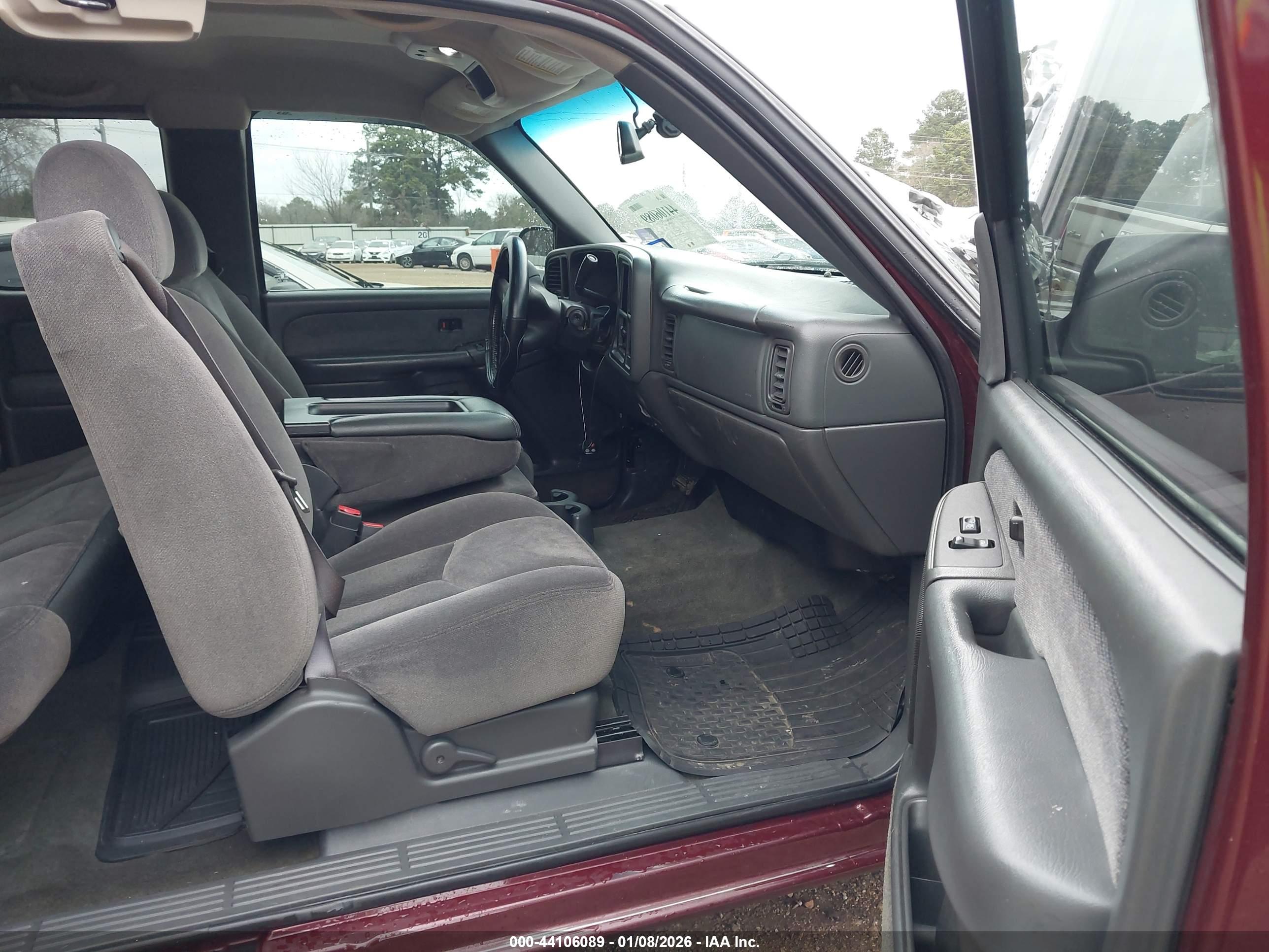 GMC SIERRA image 5