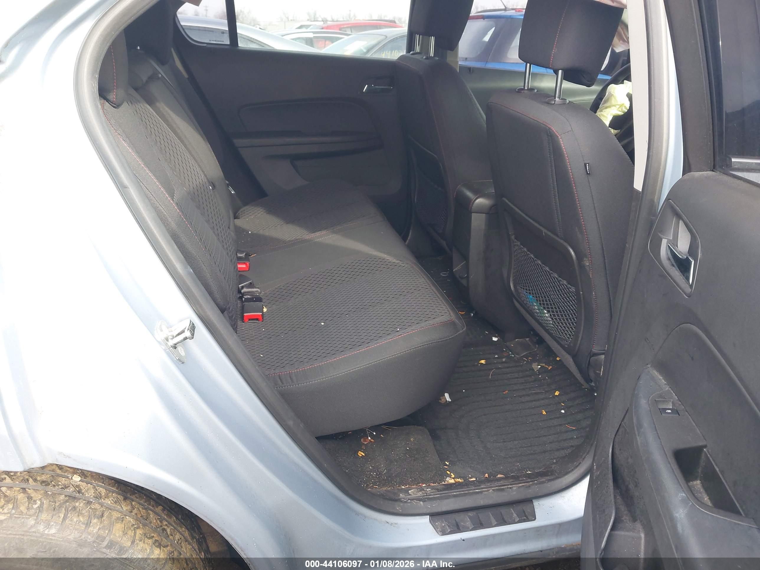 CHEVROLET EQUINOX image 8