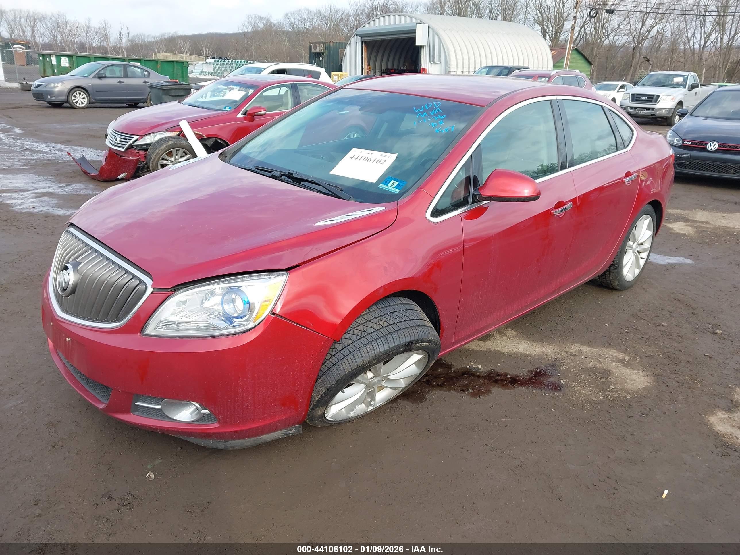 BUICK VERANO image 2