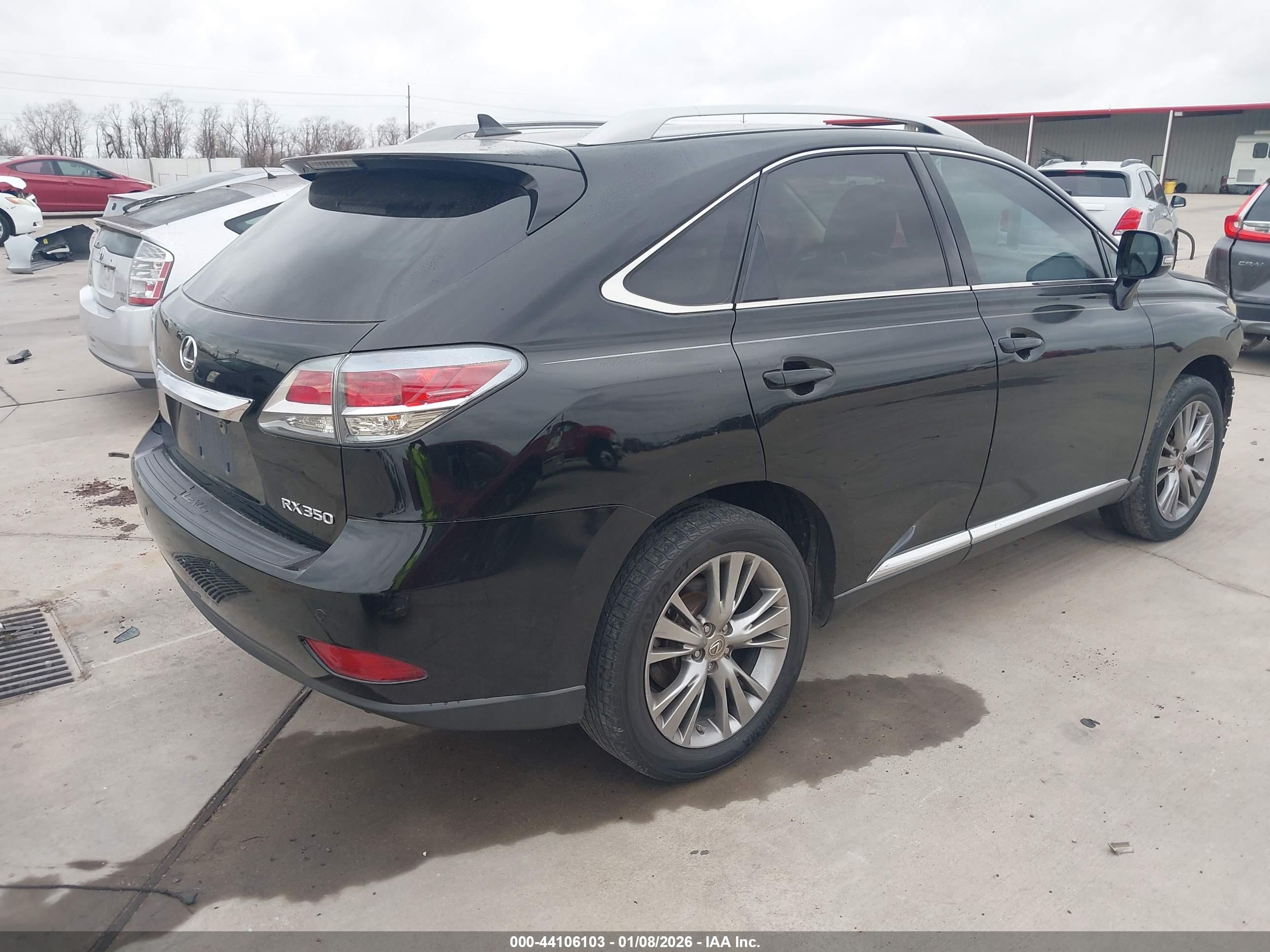 LEXUS RX image 4