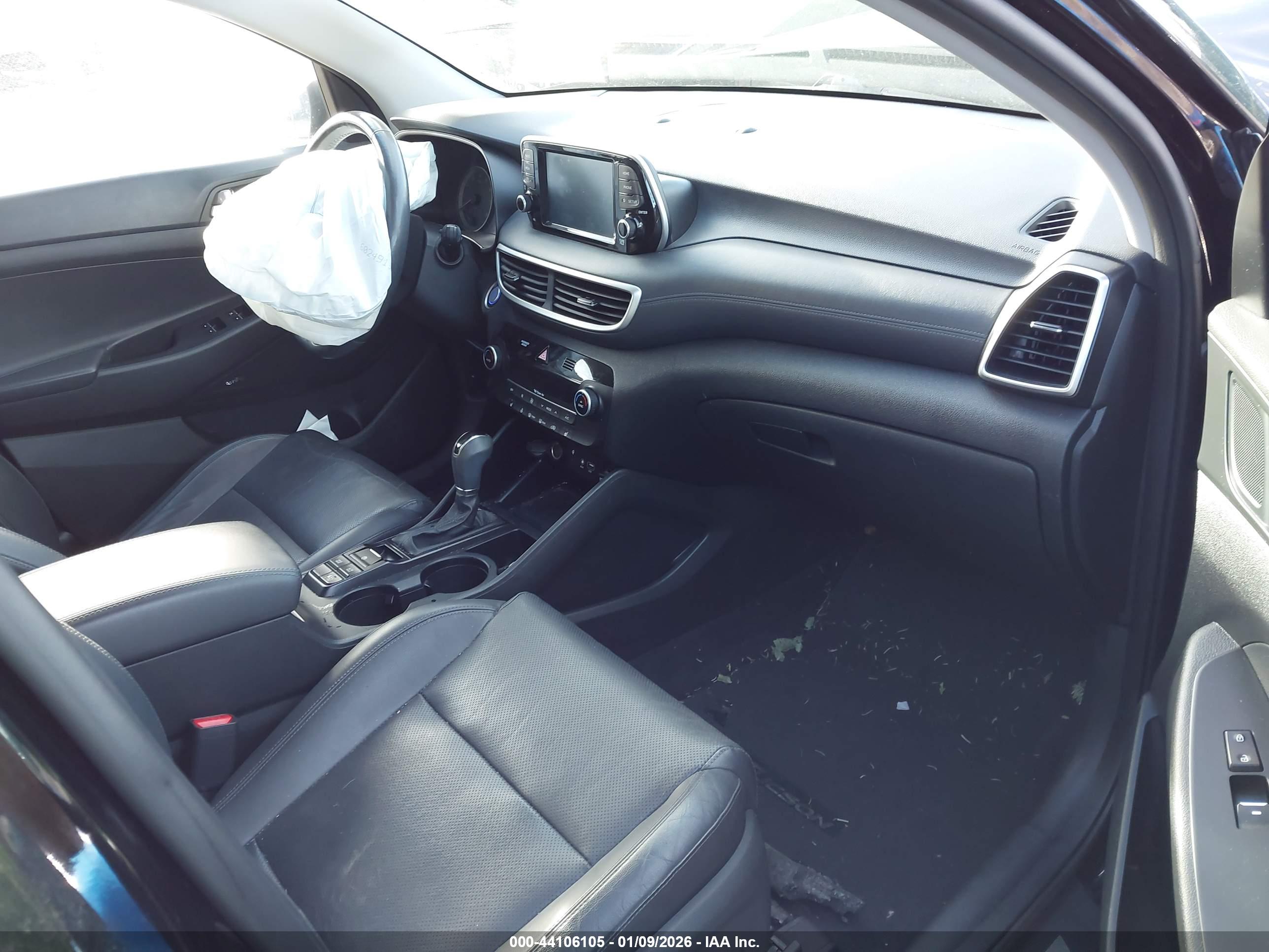 HYUNDAI TUCSON image 5
