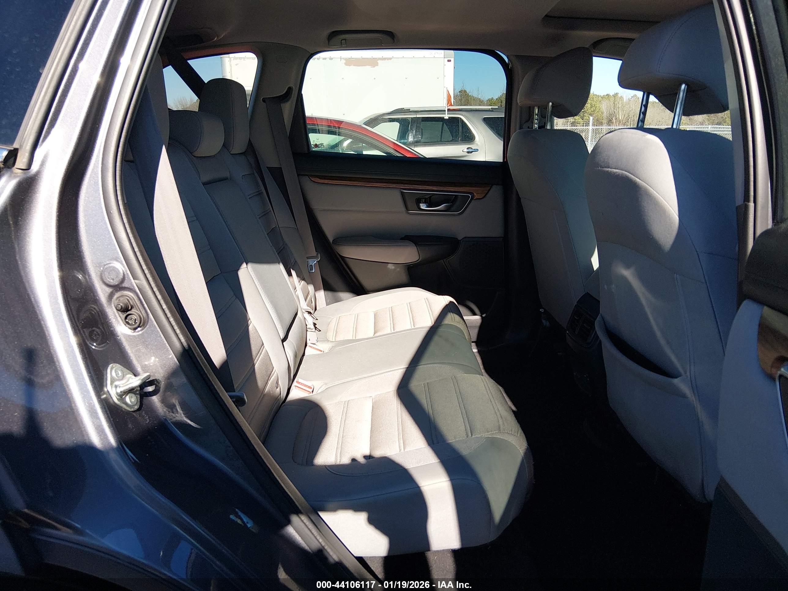 HONDA CR-V image 8