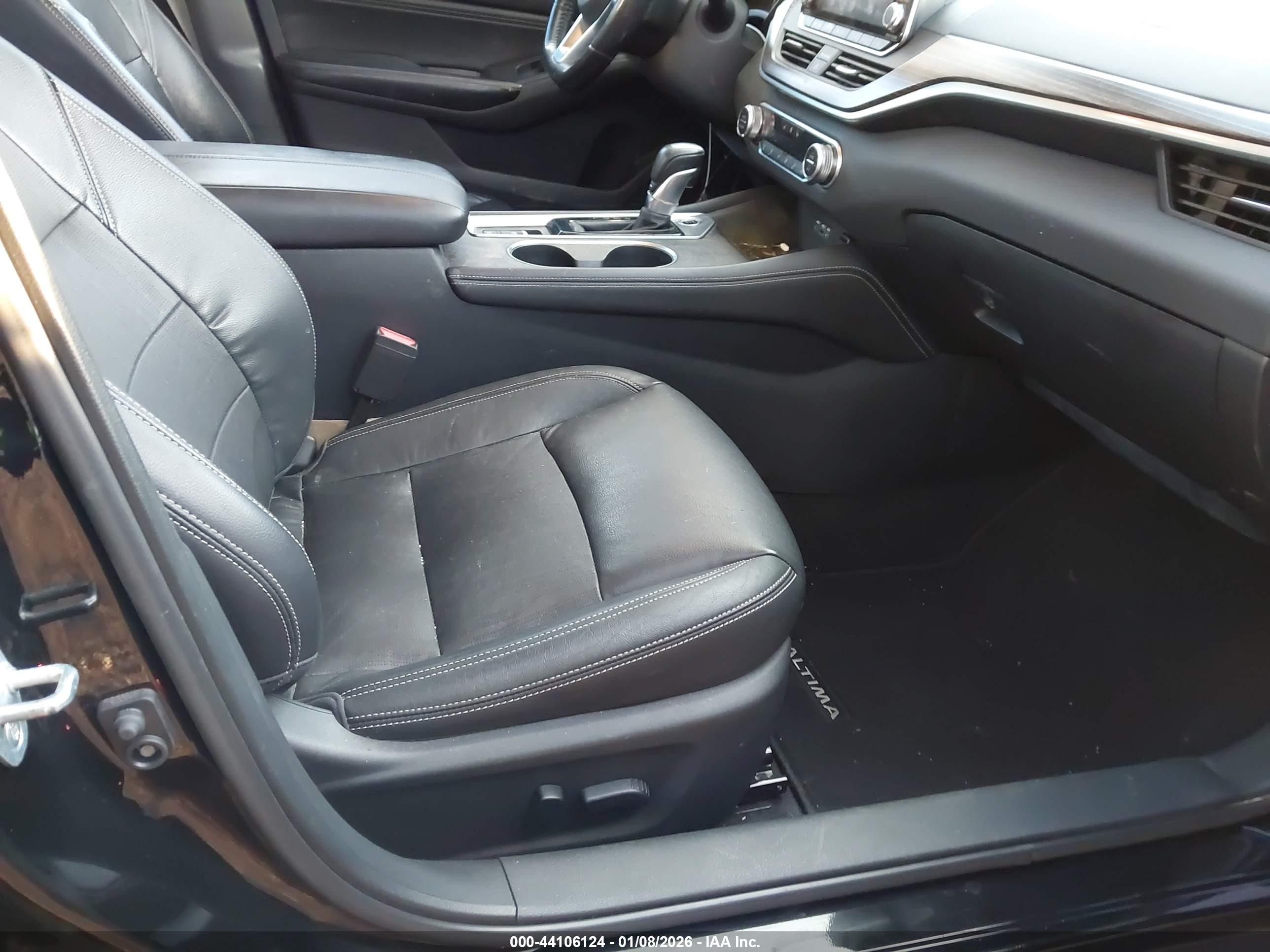 NISSAN ALTIMA image 5