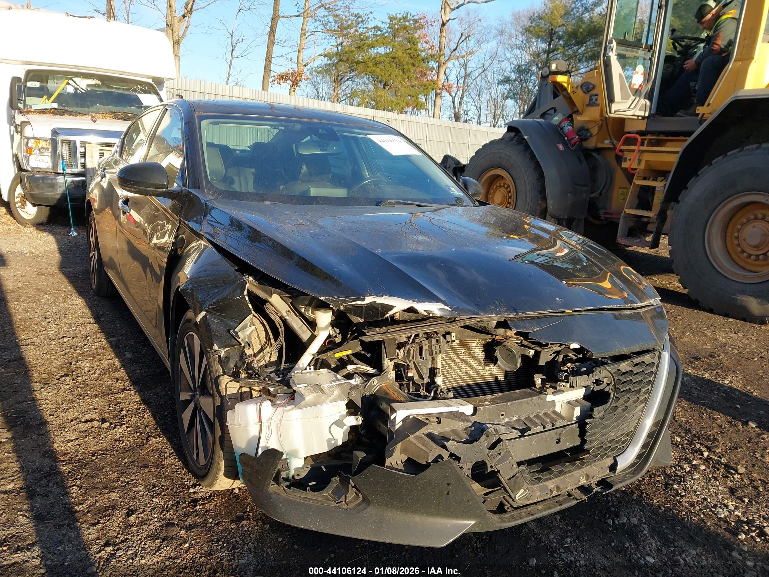 NISSAN ALTIMA image 6