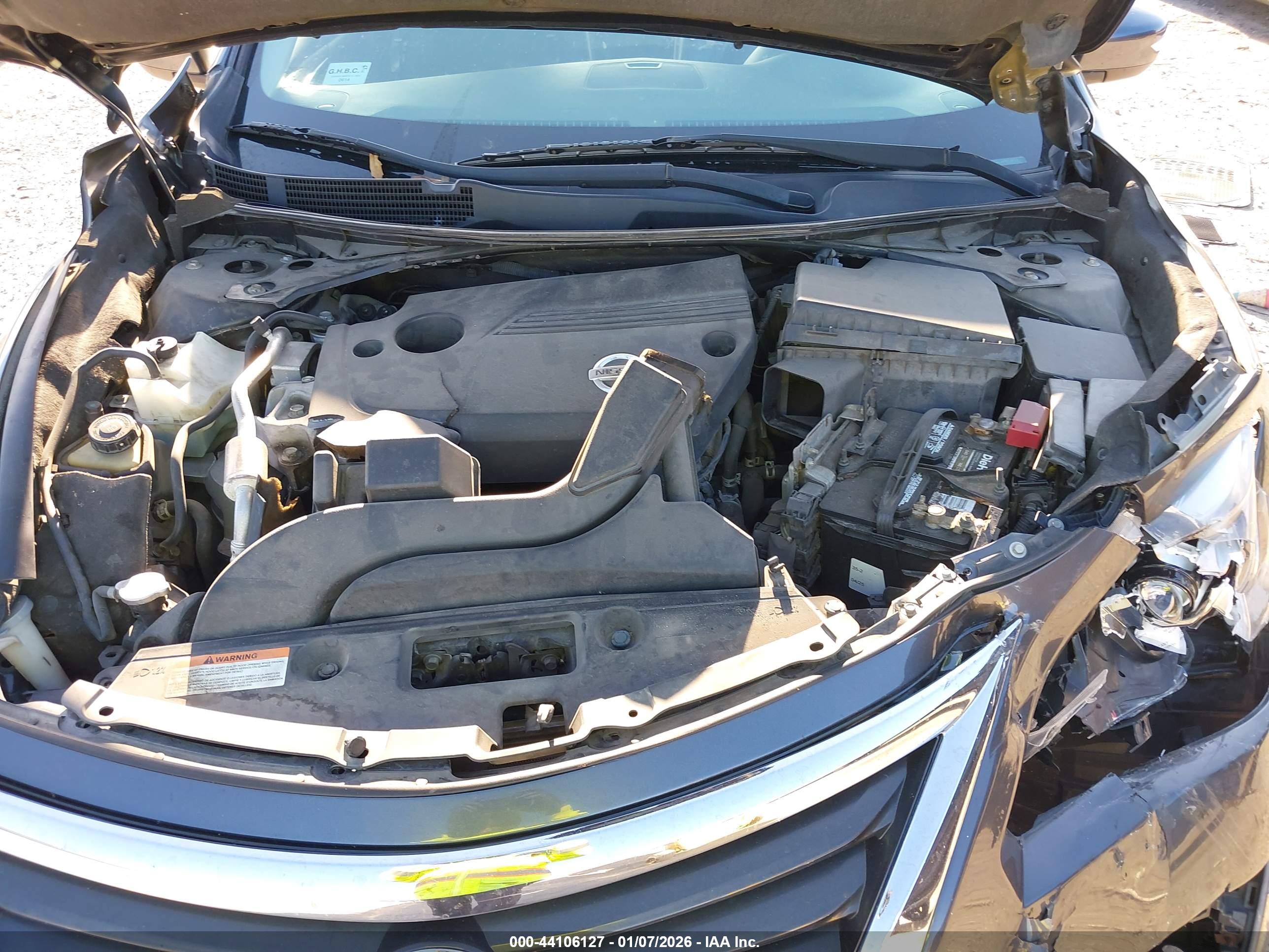NISSAN ALTIMA image 10