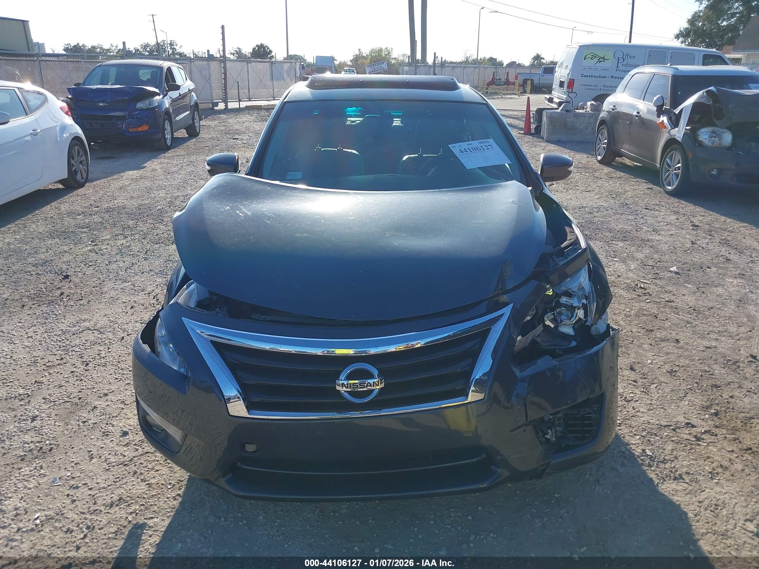NISSAN ALTIMA image 6