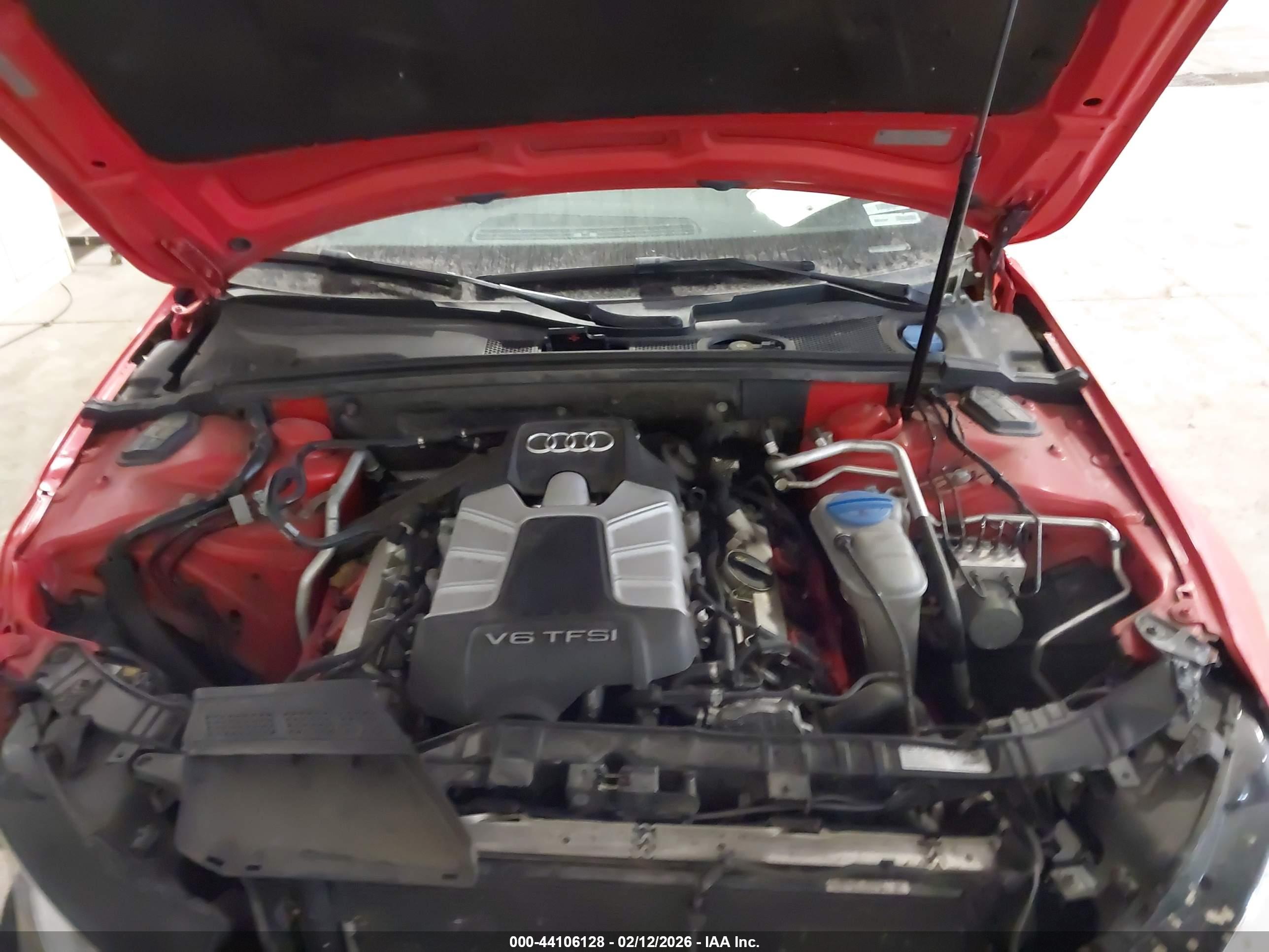 AUDI S4 image 10