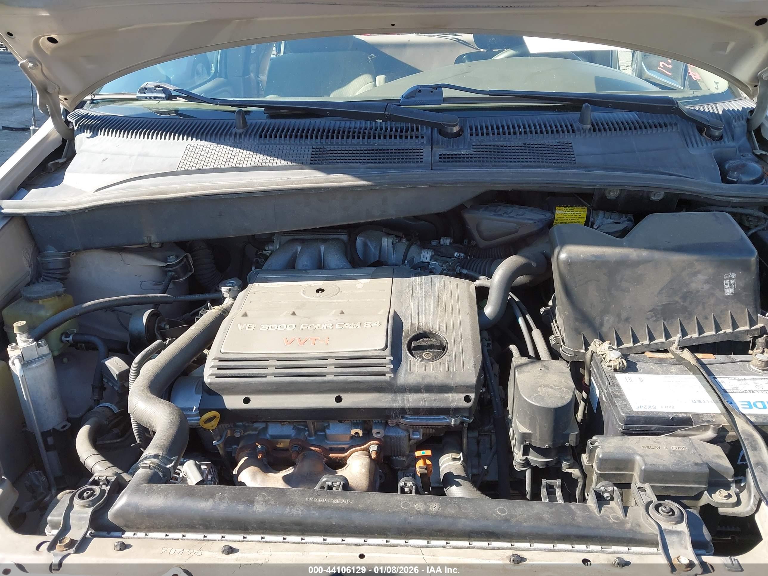 TOYOTA SIENNA image 10