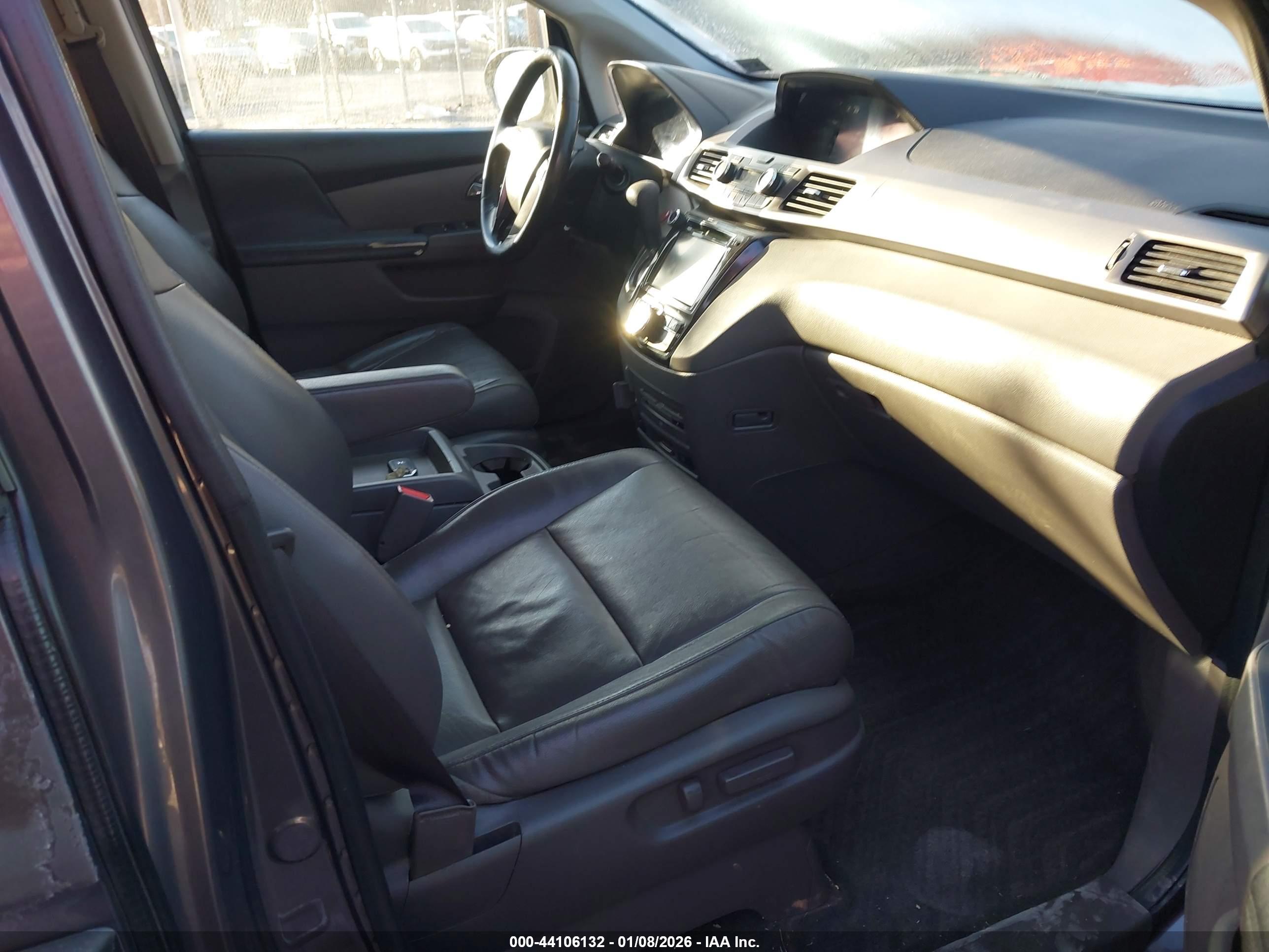 HONDA ODYSSEY image 5