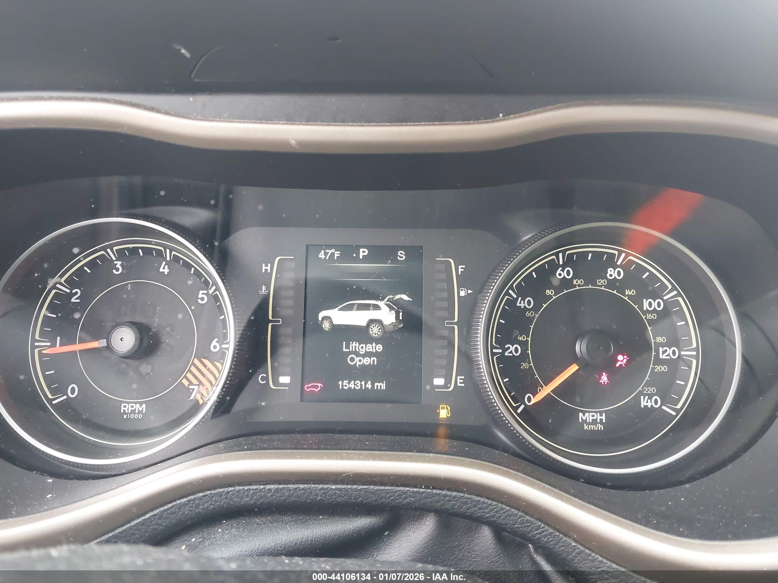 JEEP CHEROKEE image 7
