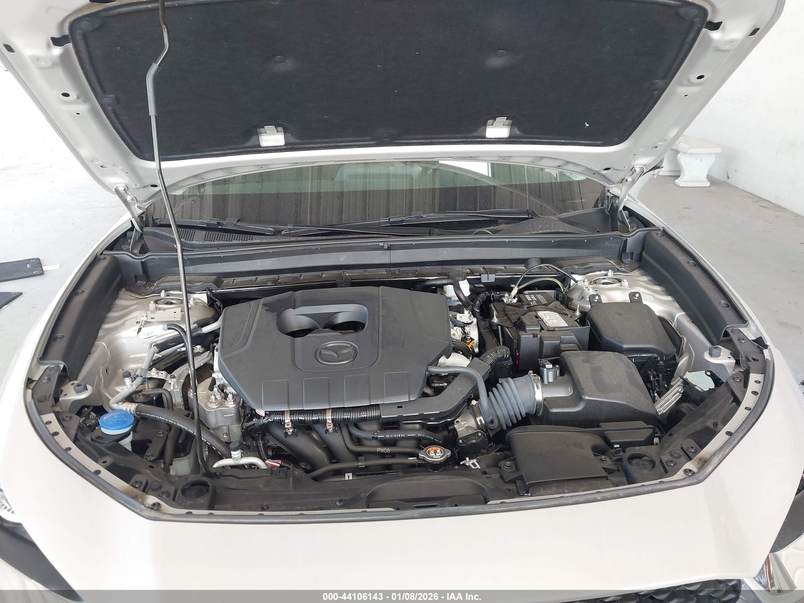 MAZDA CX-30 image 10