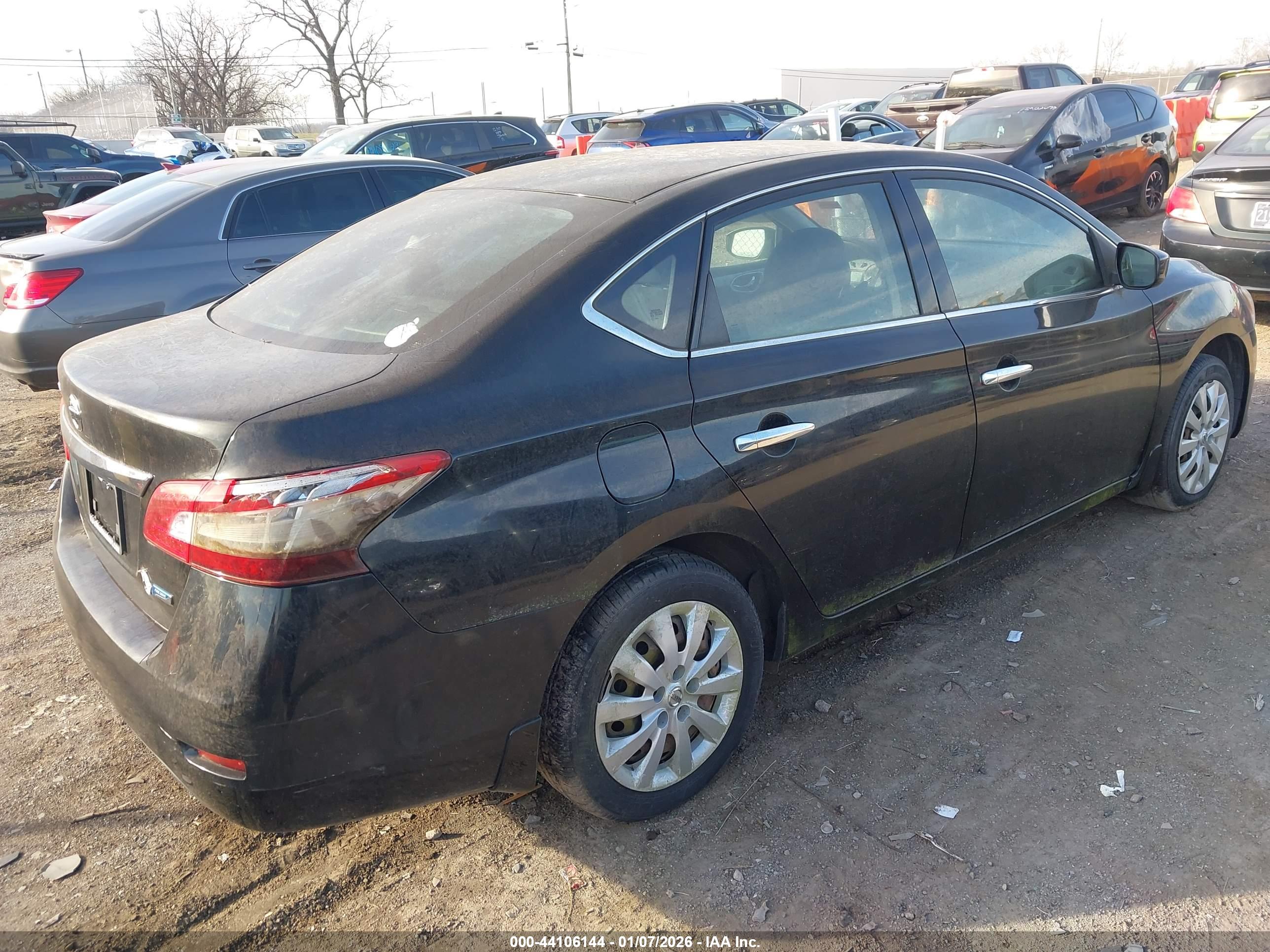 NISSAN SENTRA image 4