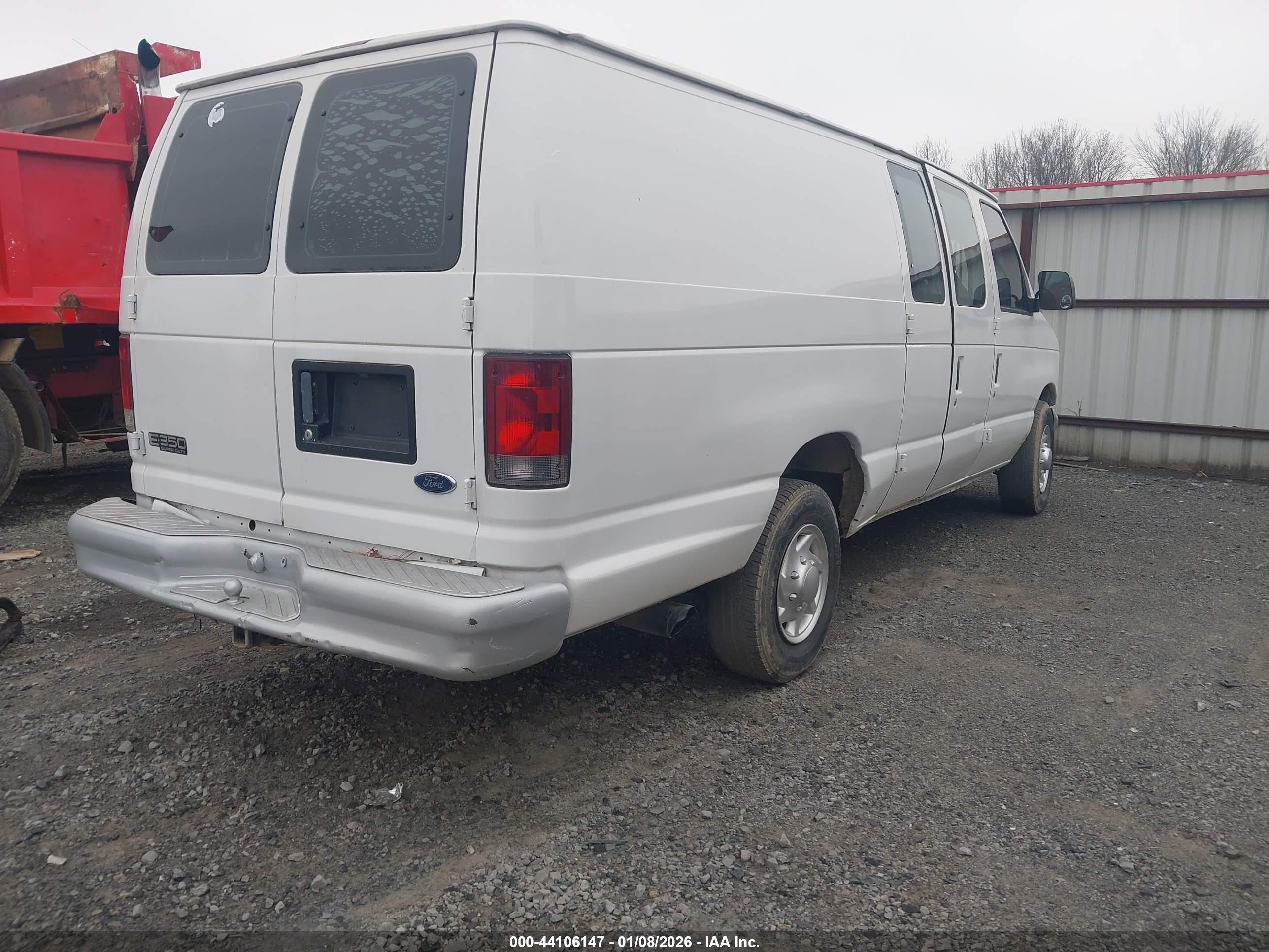 FORD E-350 image 4