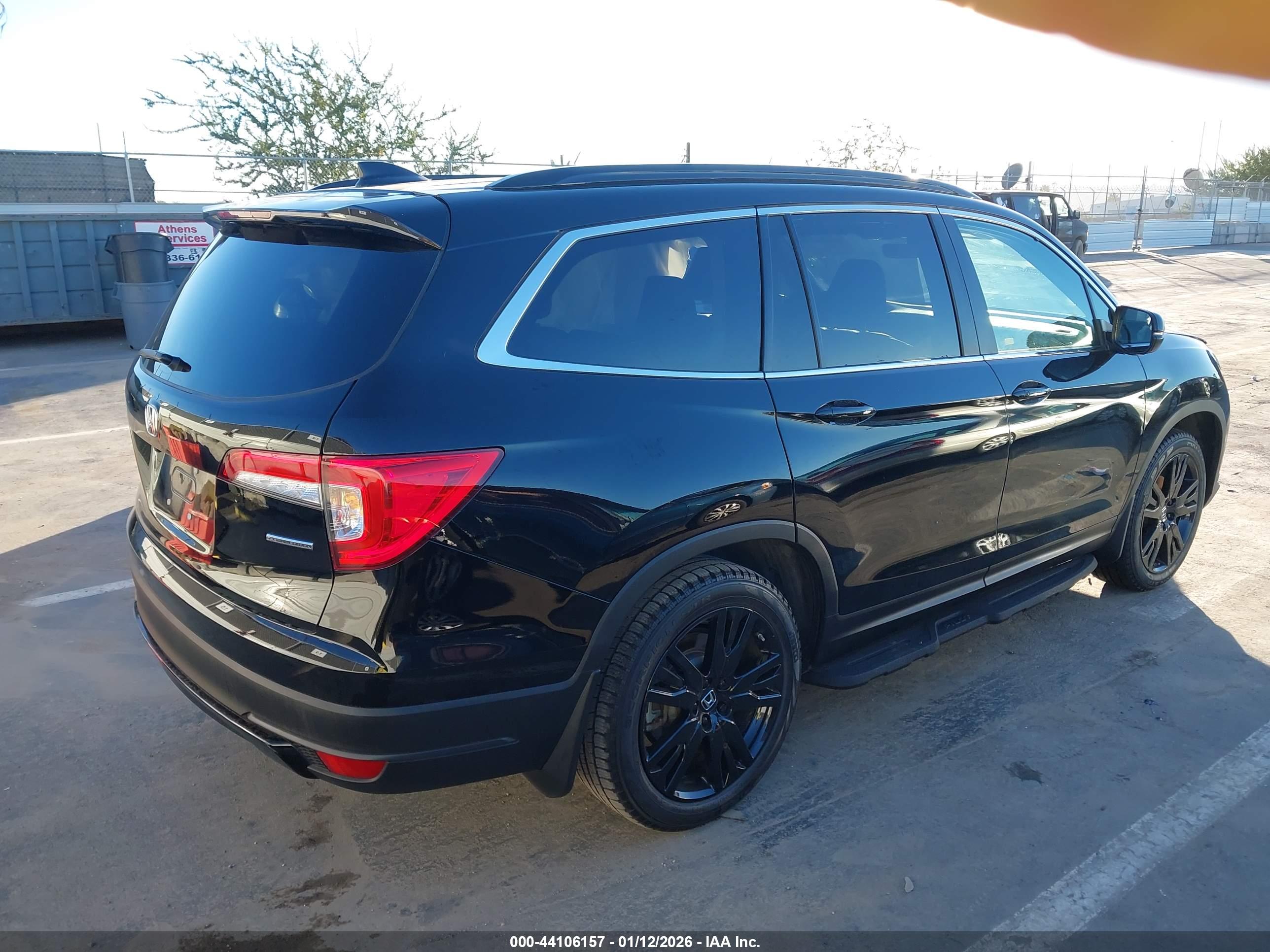 HONDA PILOT image 4