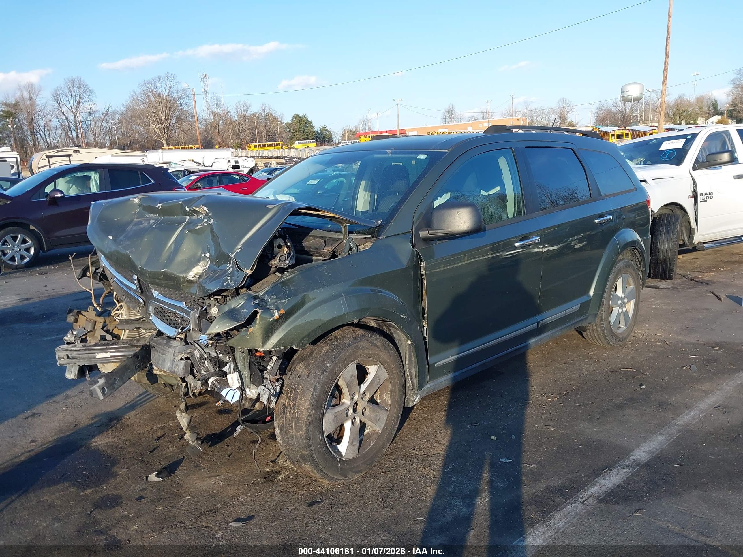DODGE JOURNEY image 2