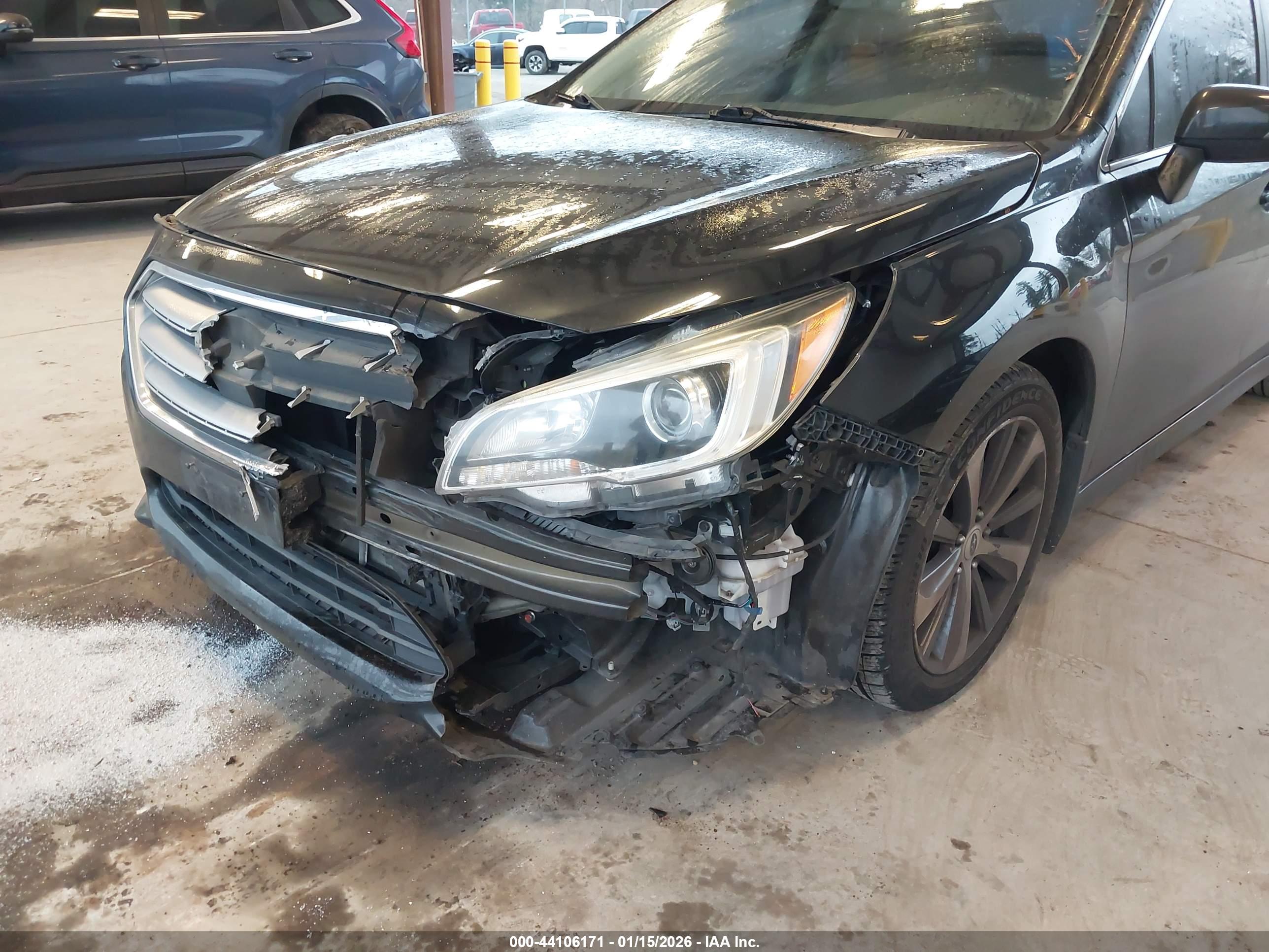 SUBARU LEGACY image 6