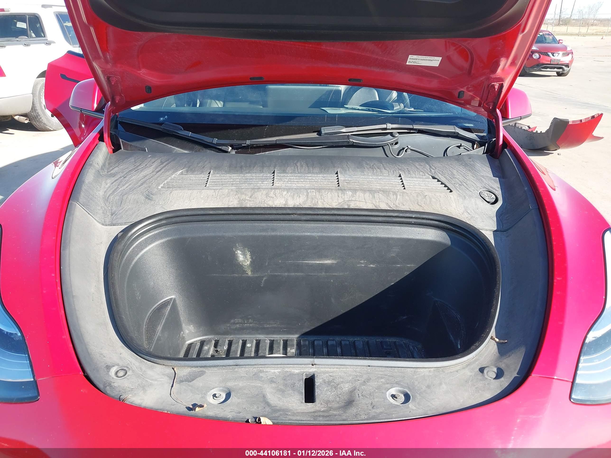 TESLA MODEL image 10