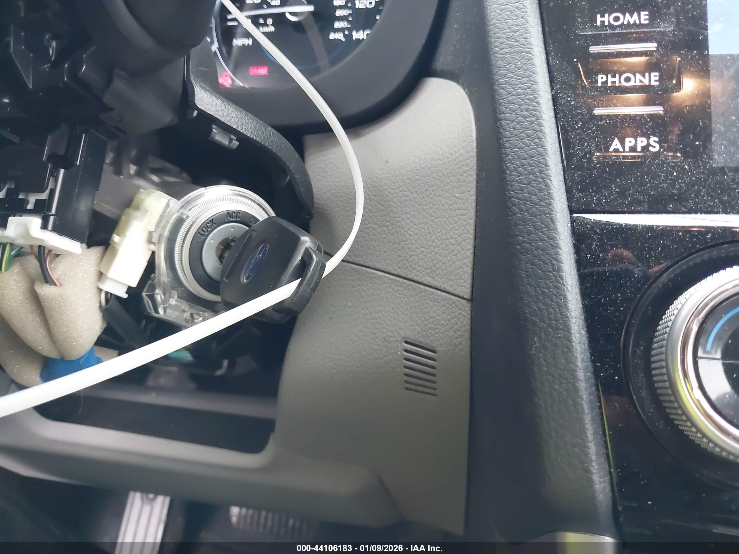 SUBARU FORESTER image 11