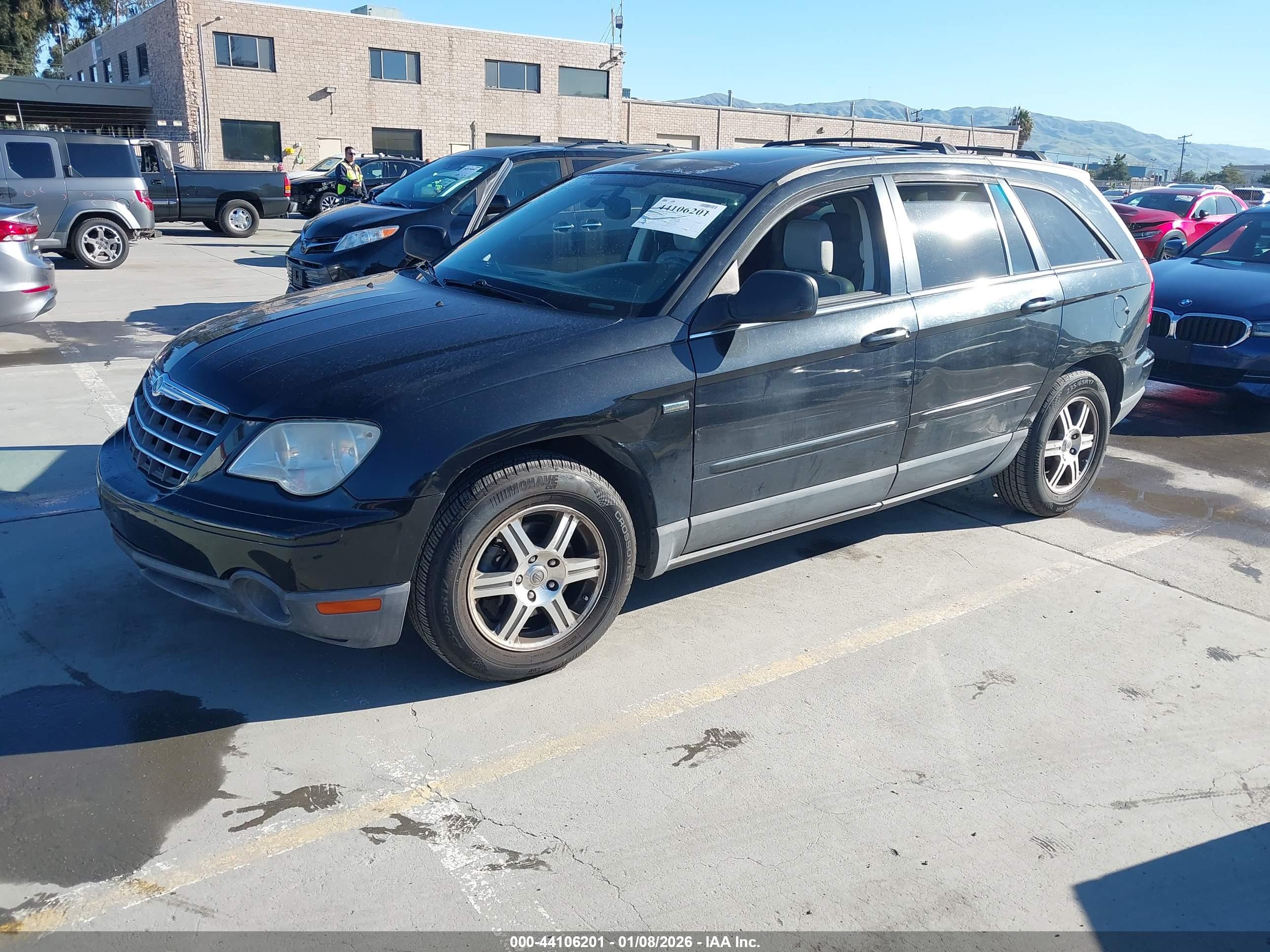 CHRYSLER PACIFICA image 2
