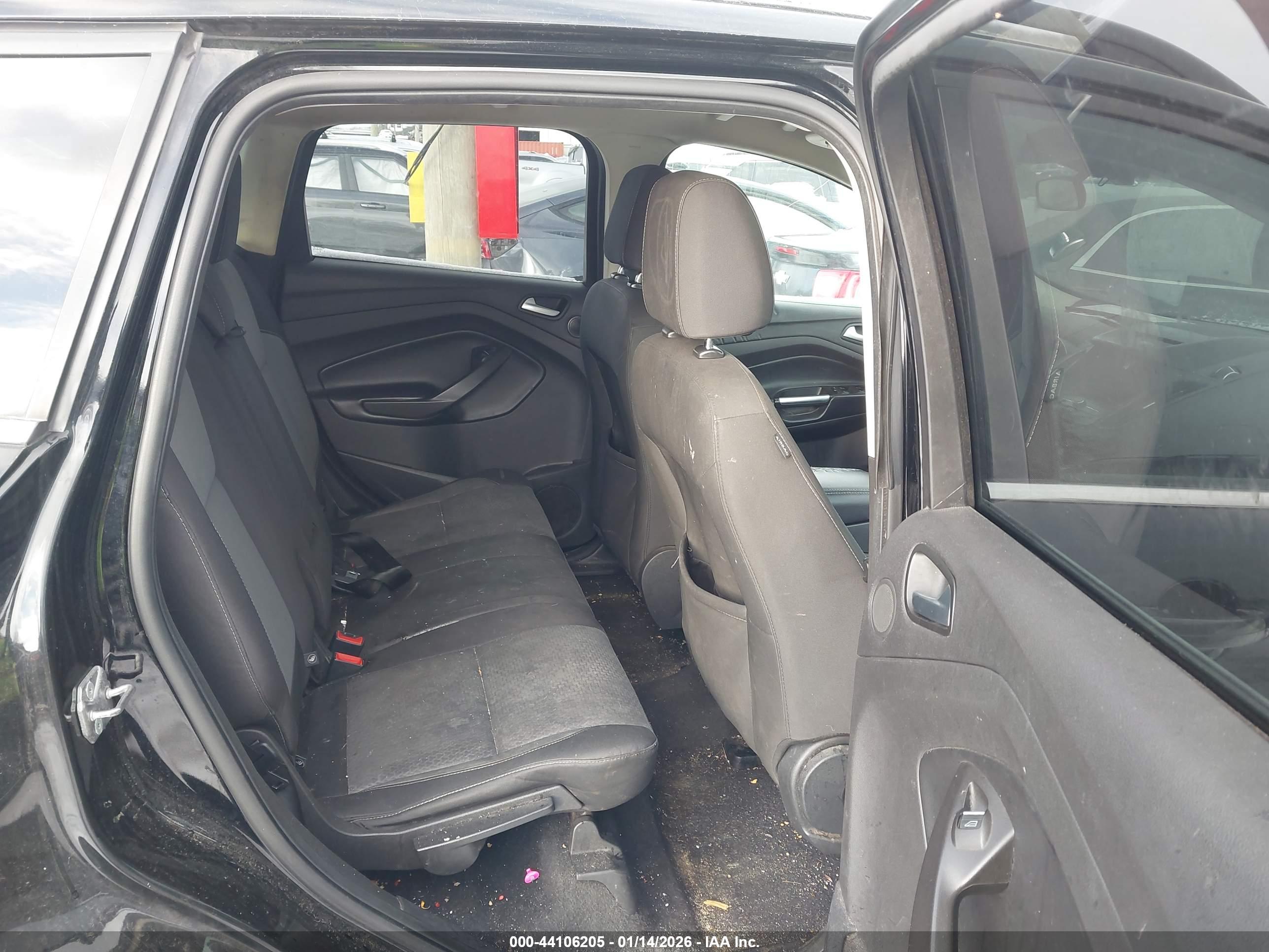 FORD ESCAPE image 8