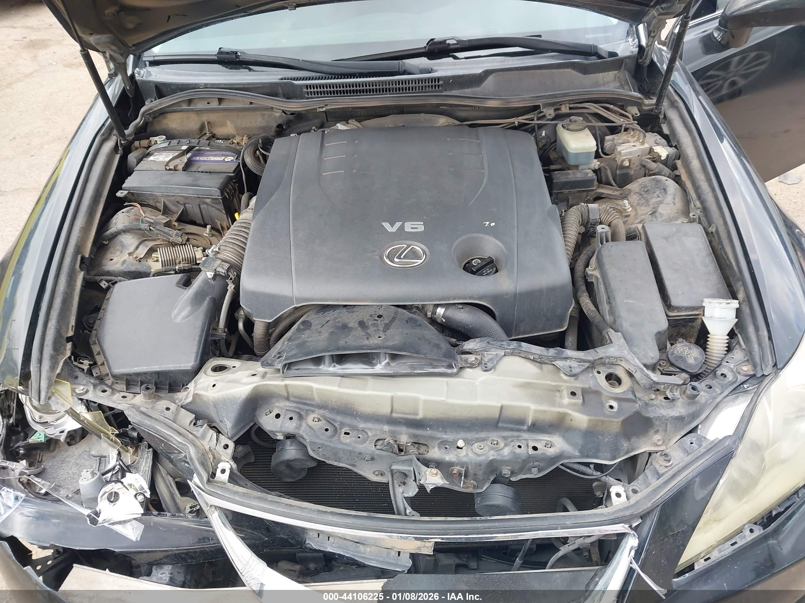 LEXUS IS image 10