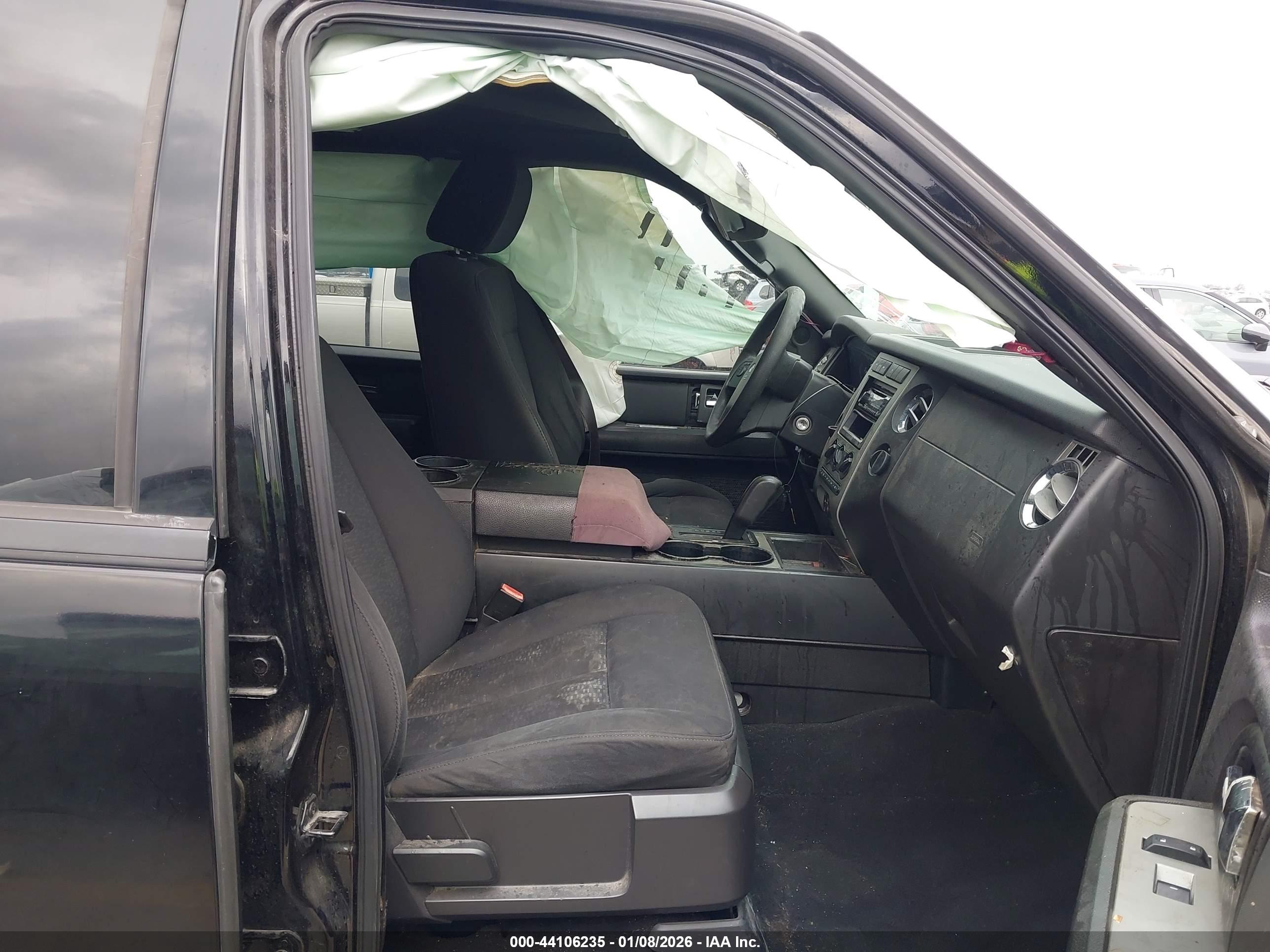 FORD EXPEDITION image 5