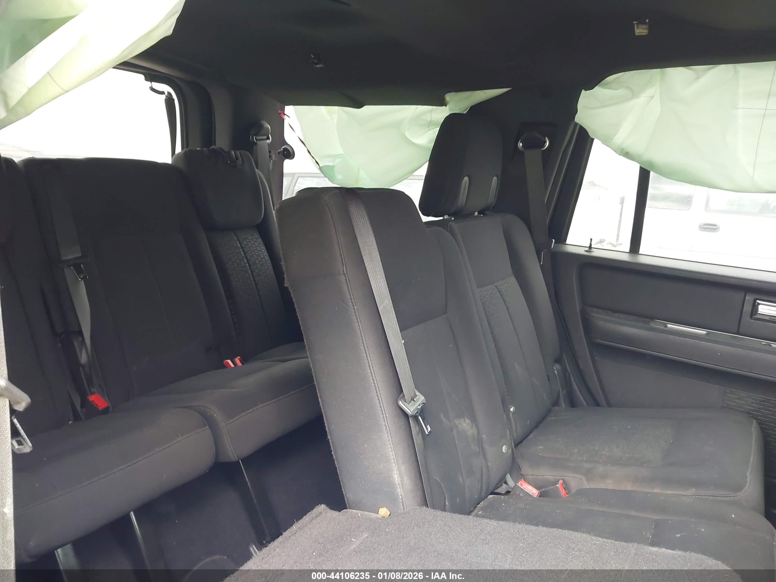 FORD EXPEDITION image 8