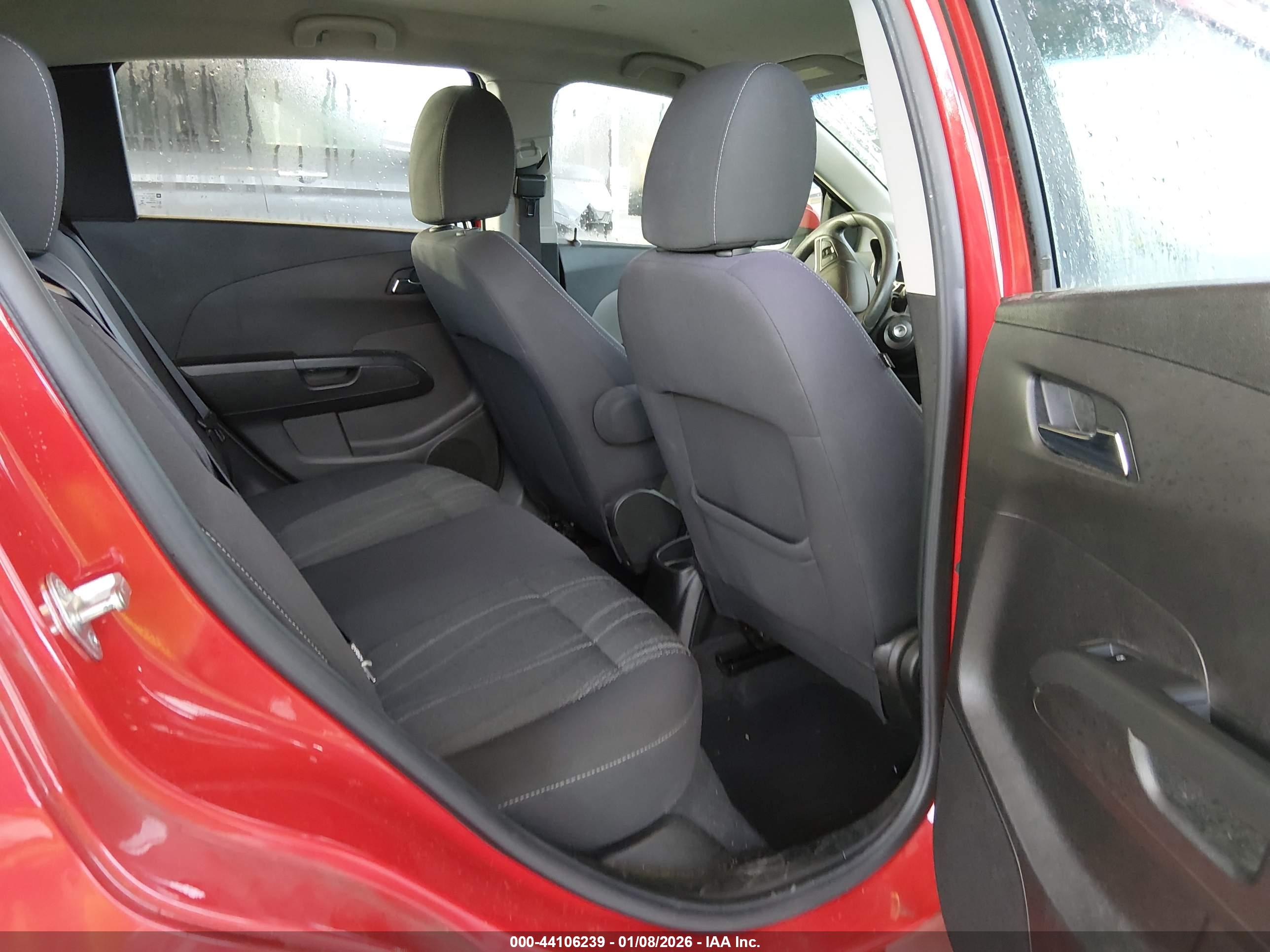 CHEVROLET SONIC image 8