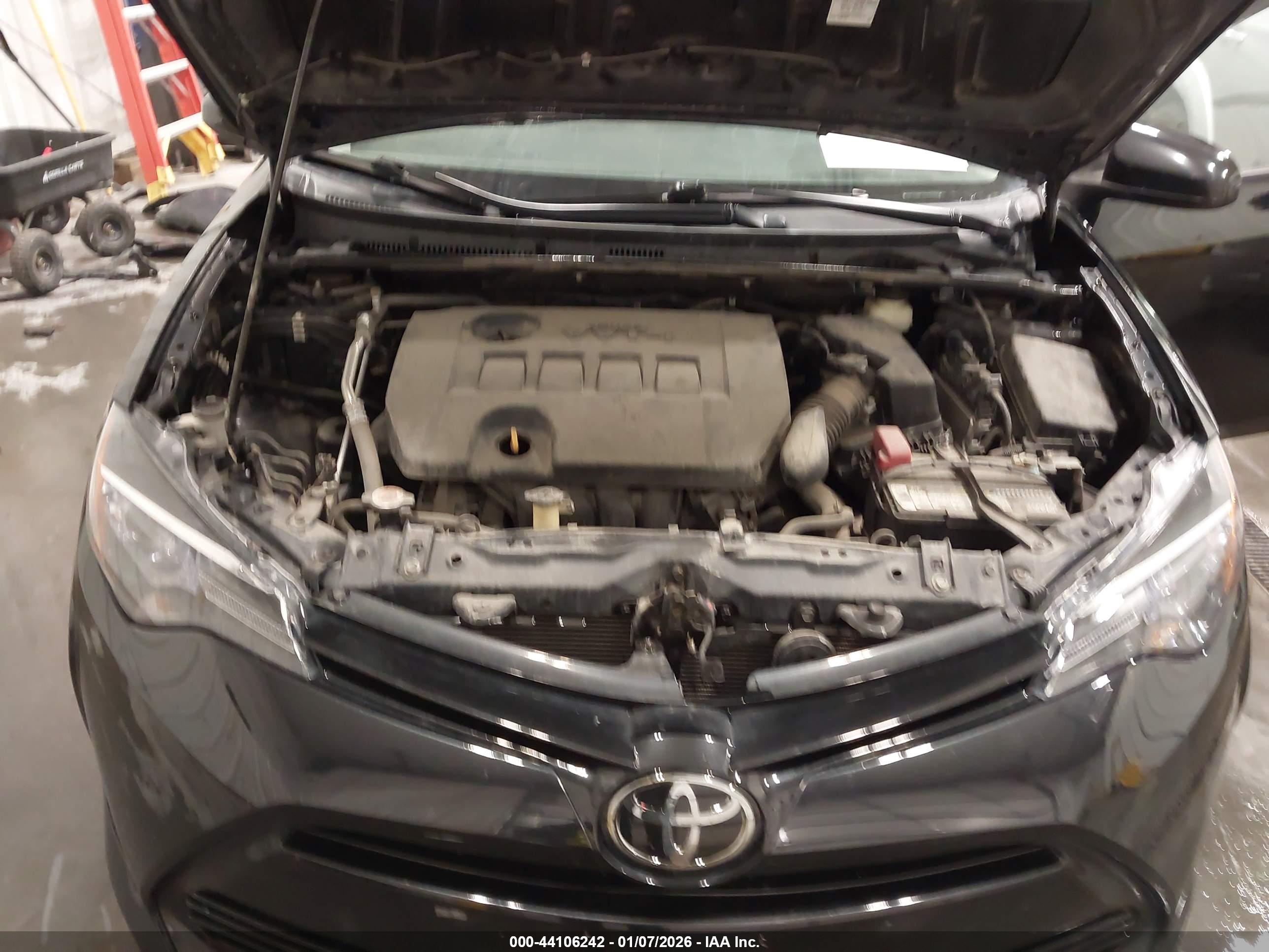 TOYOTA COROLLA image 10