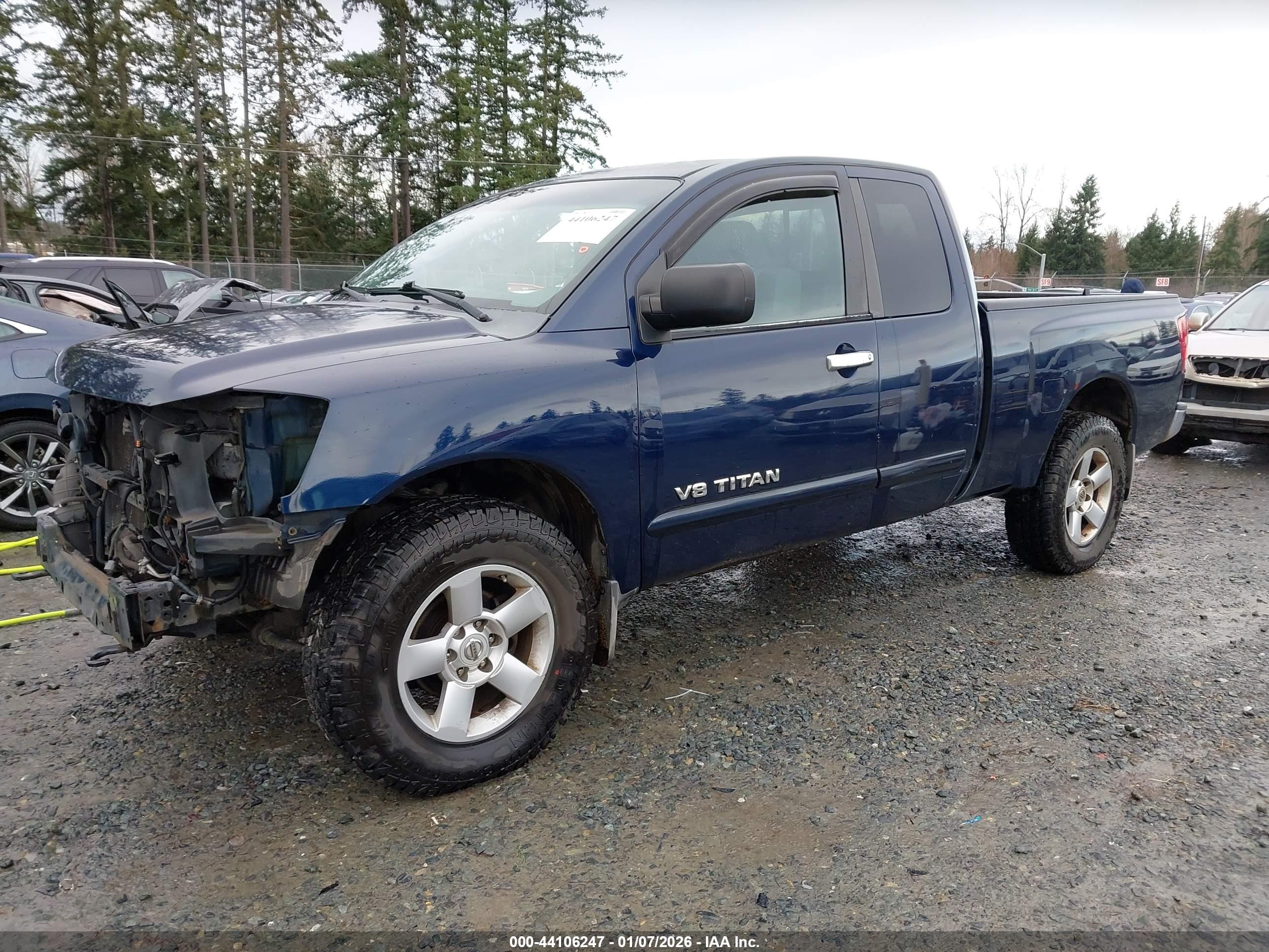 NISSAN TITAN image 2