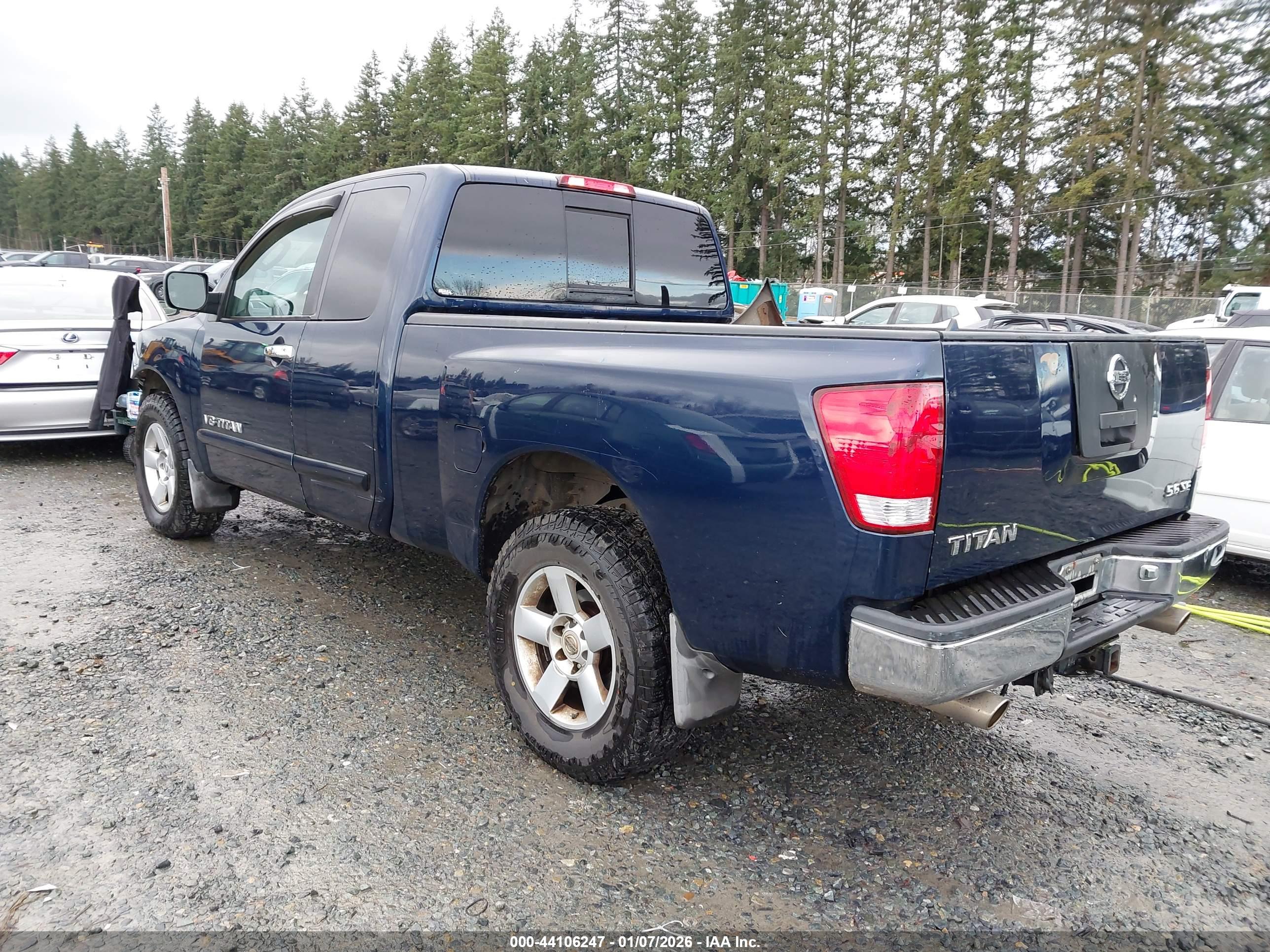 NISSAN TITAN image 3