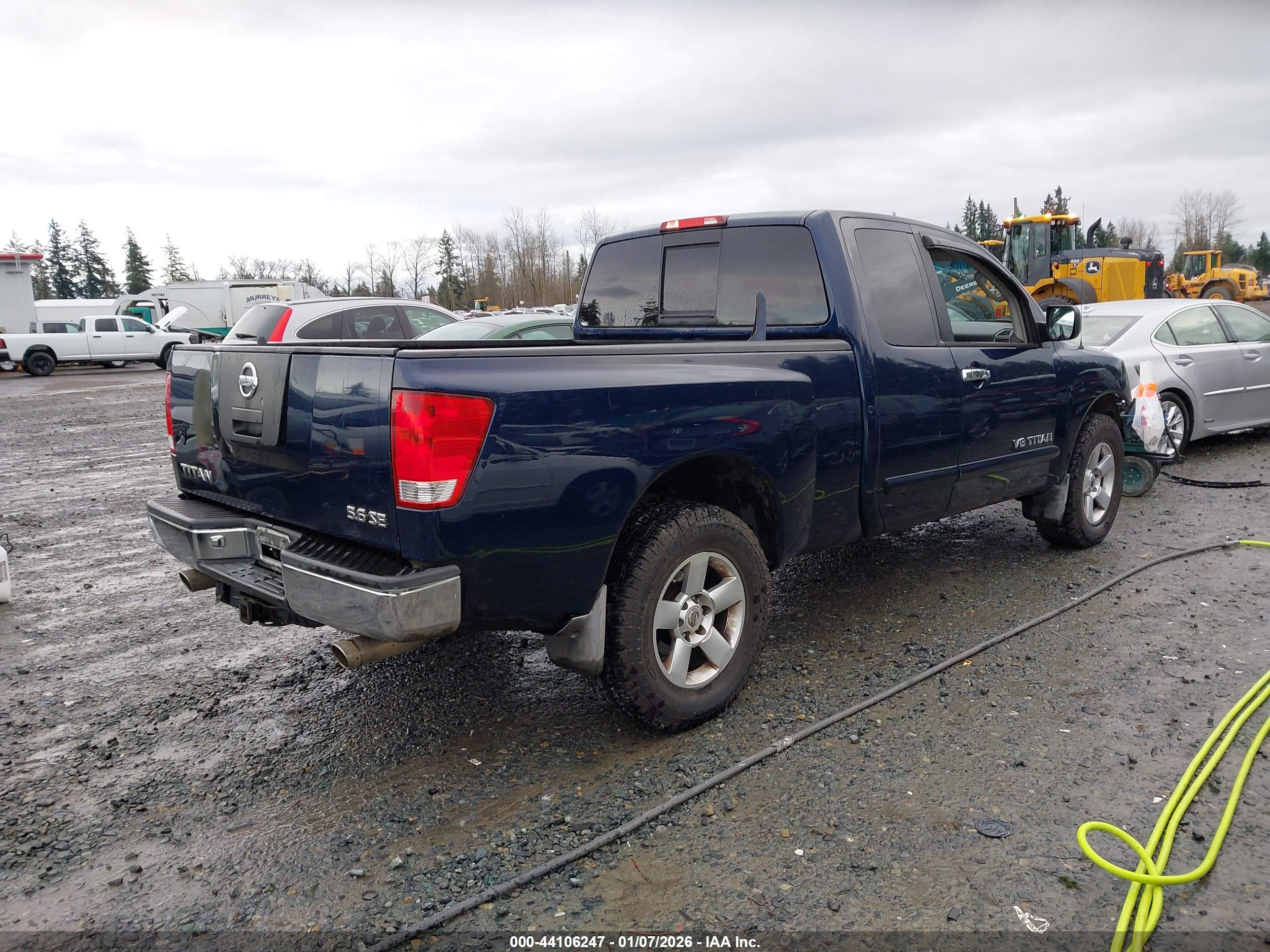 NISSAN TITAN image 4
