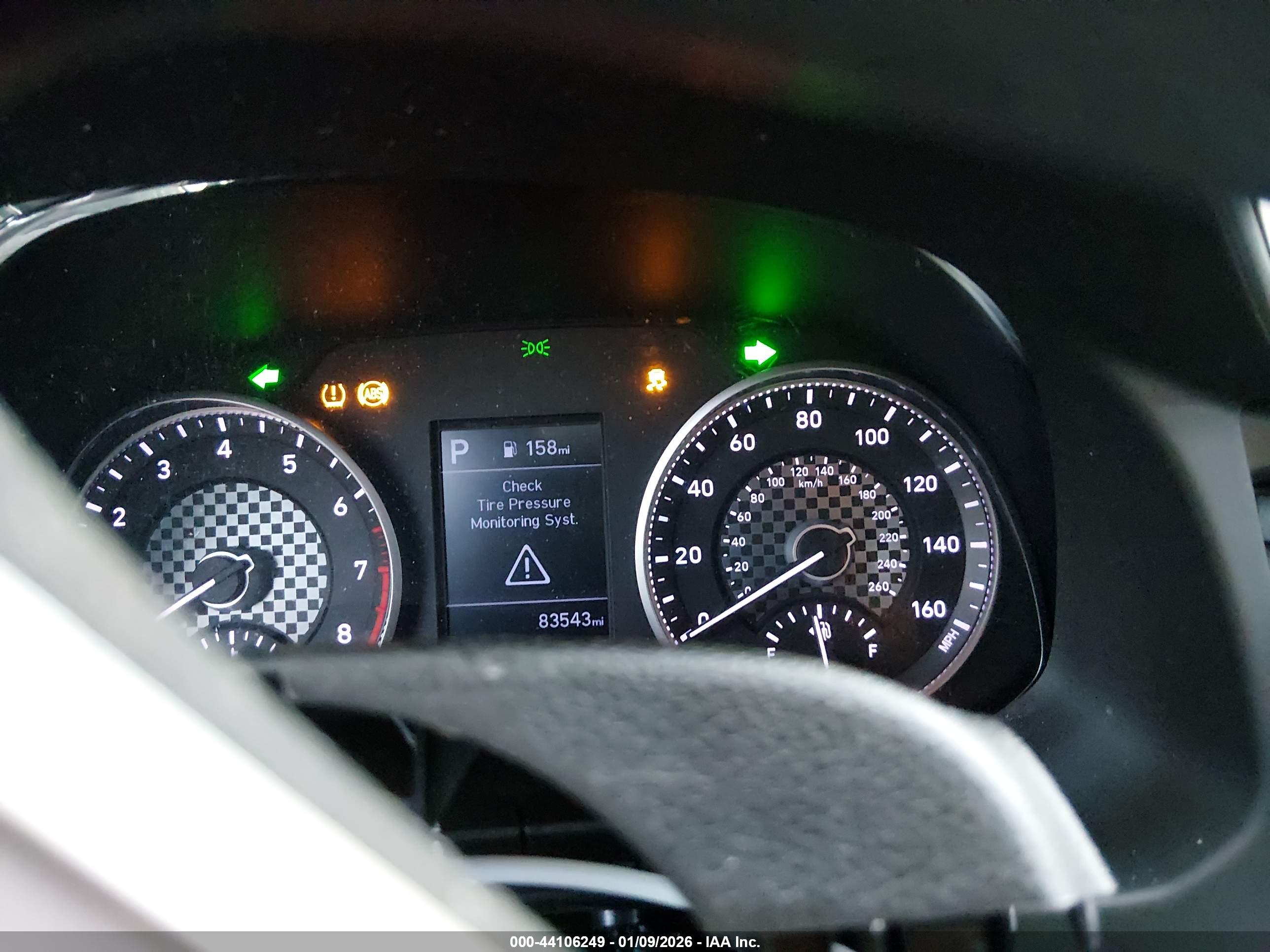 HYUNDAI ELANTRA image 7