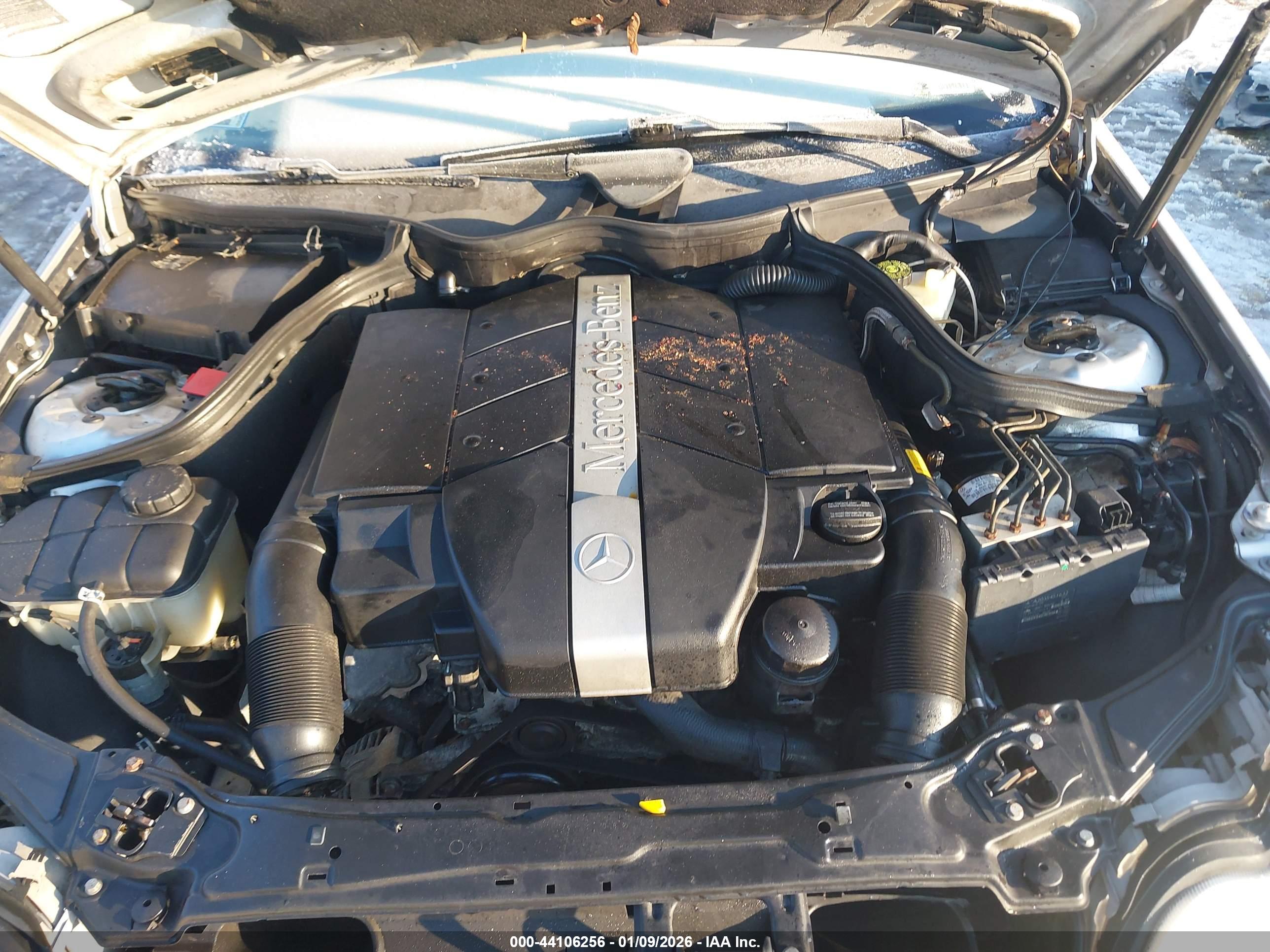 MERCEDES-BENZ C image 10