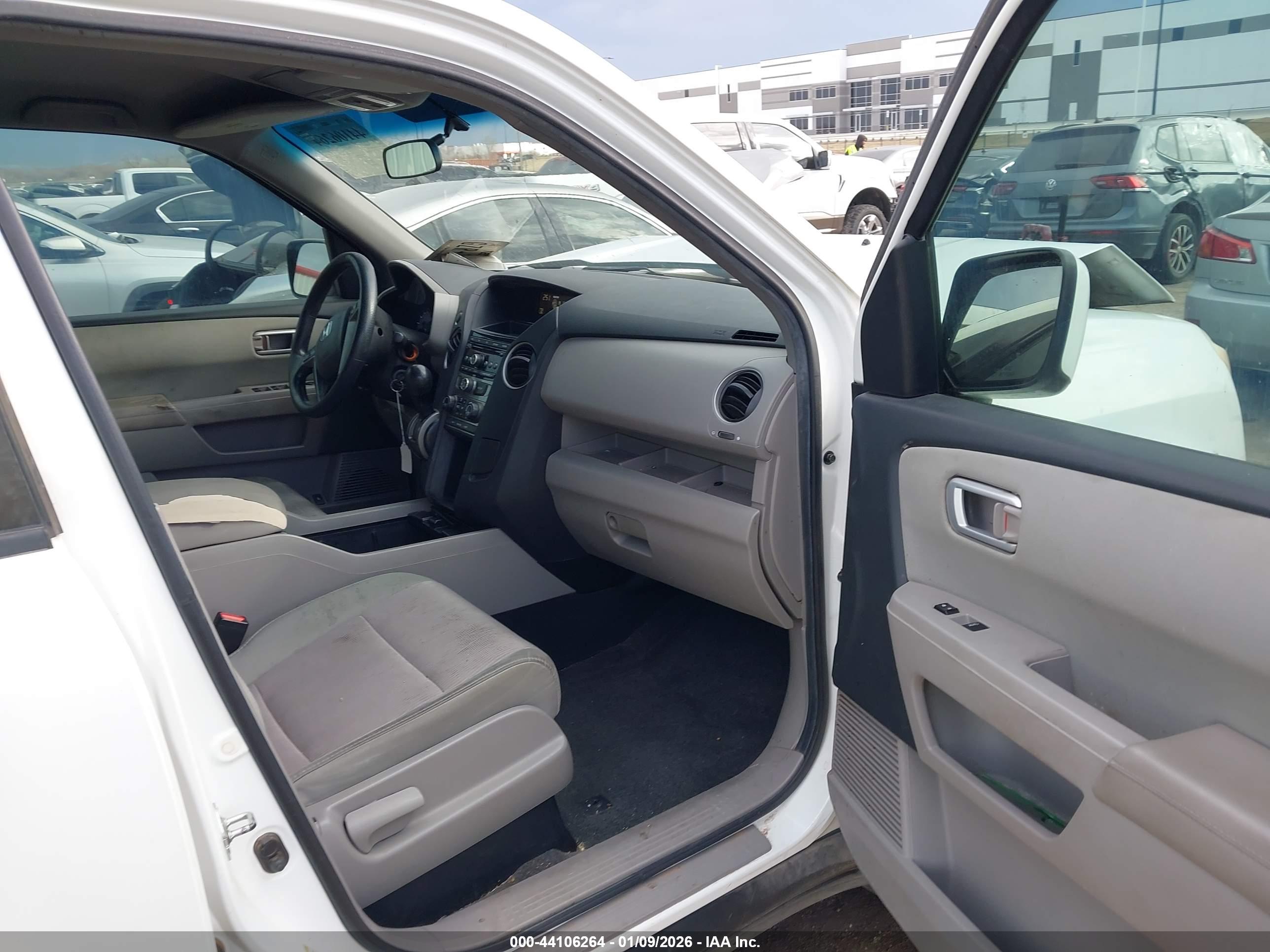 HONDA PILOT image 5