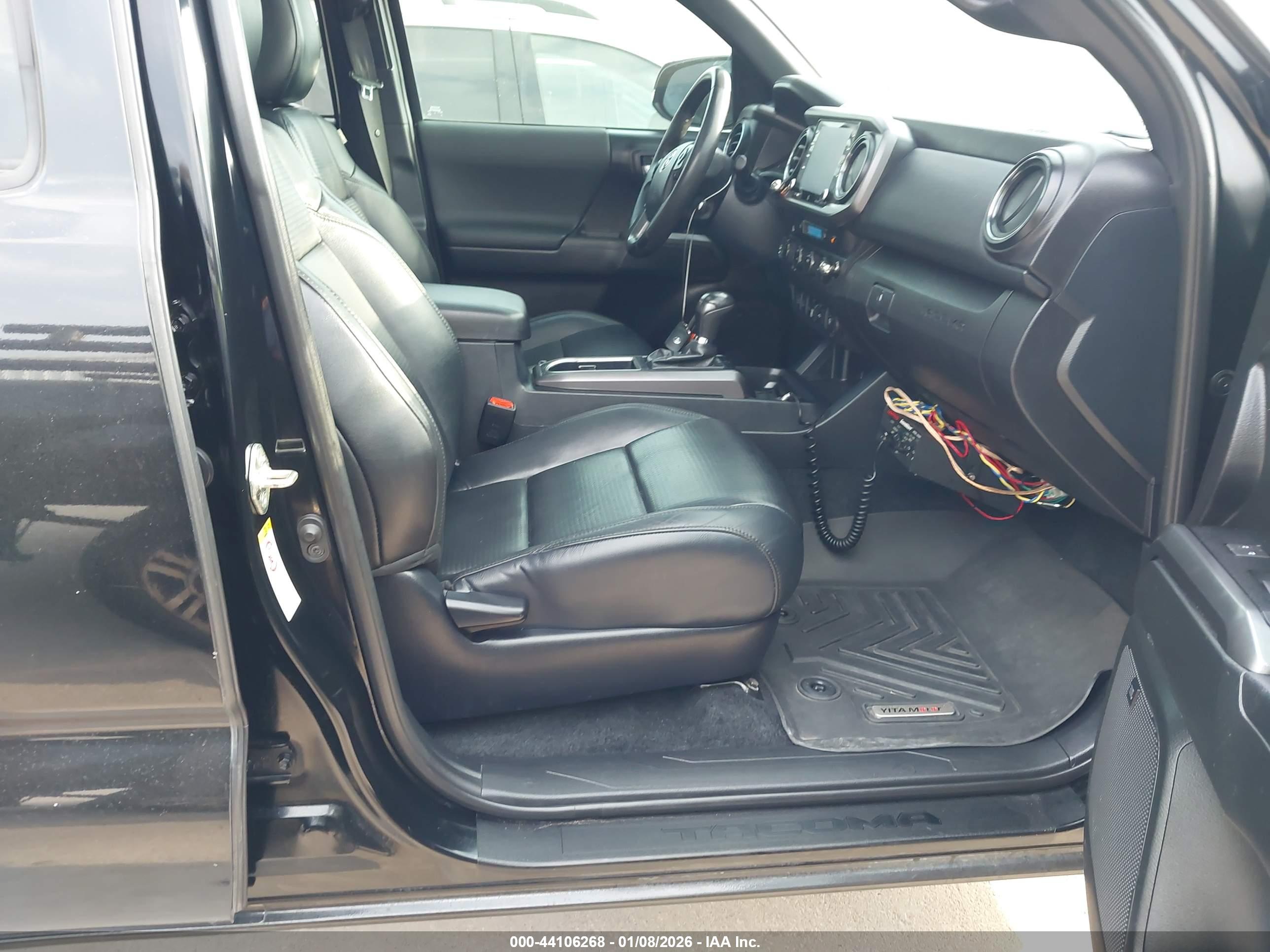 TOYOTA TACOMA image 5