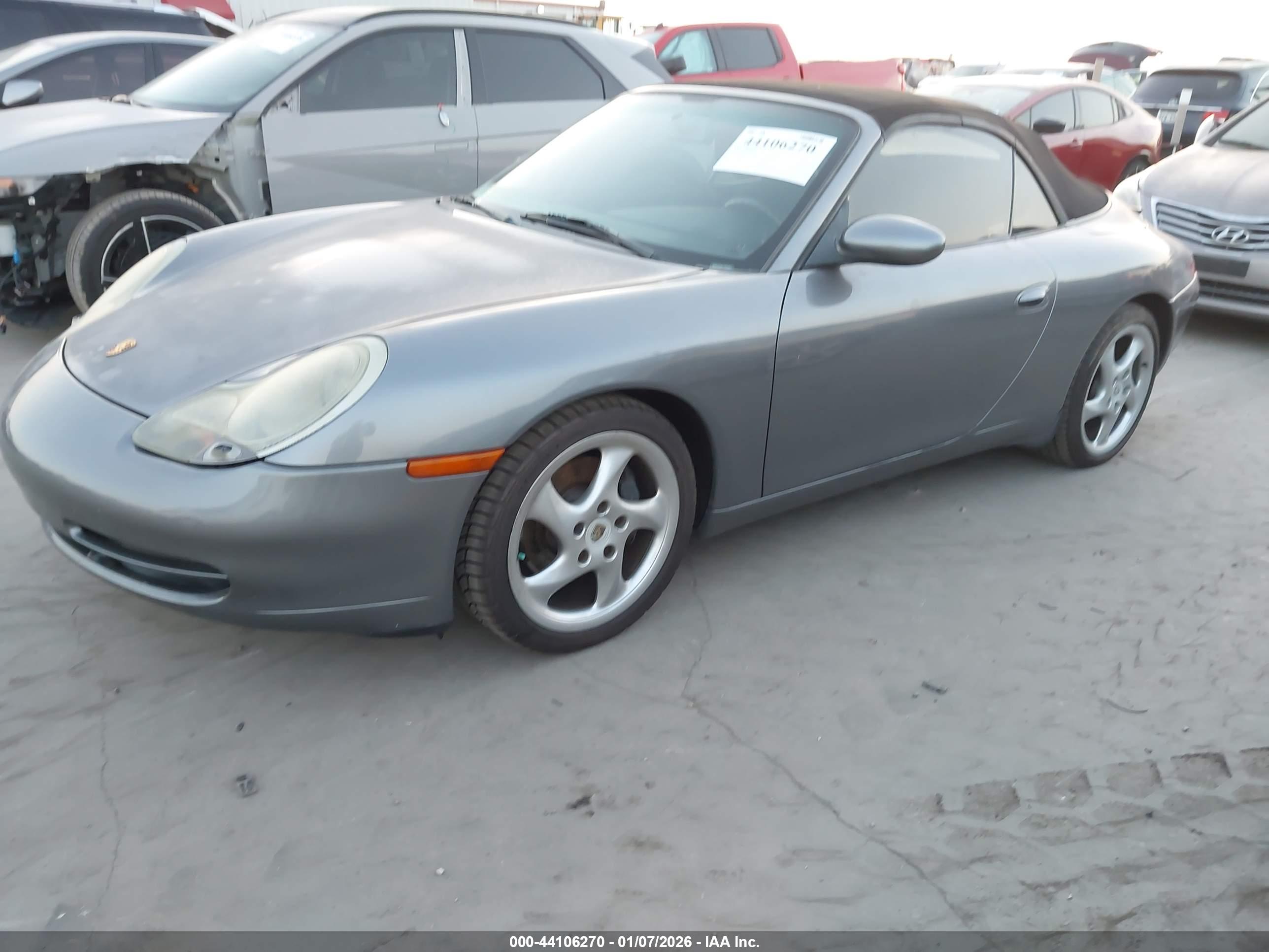 PORSCHE 911 image 2