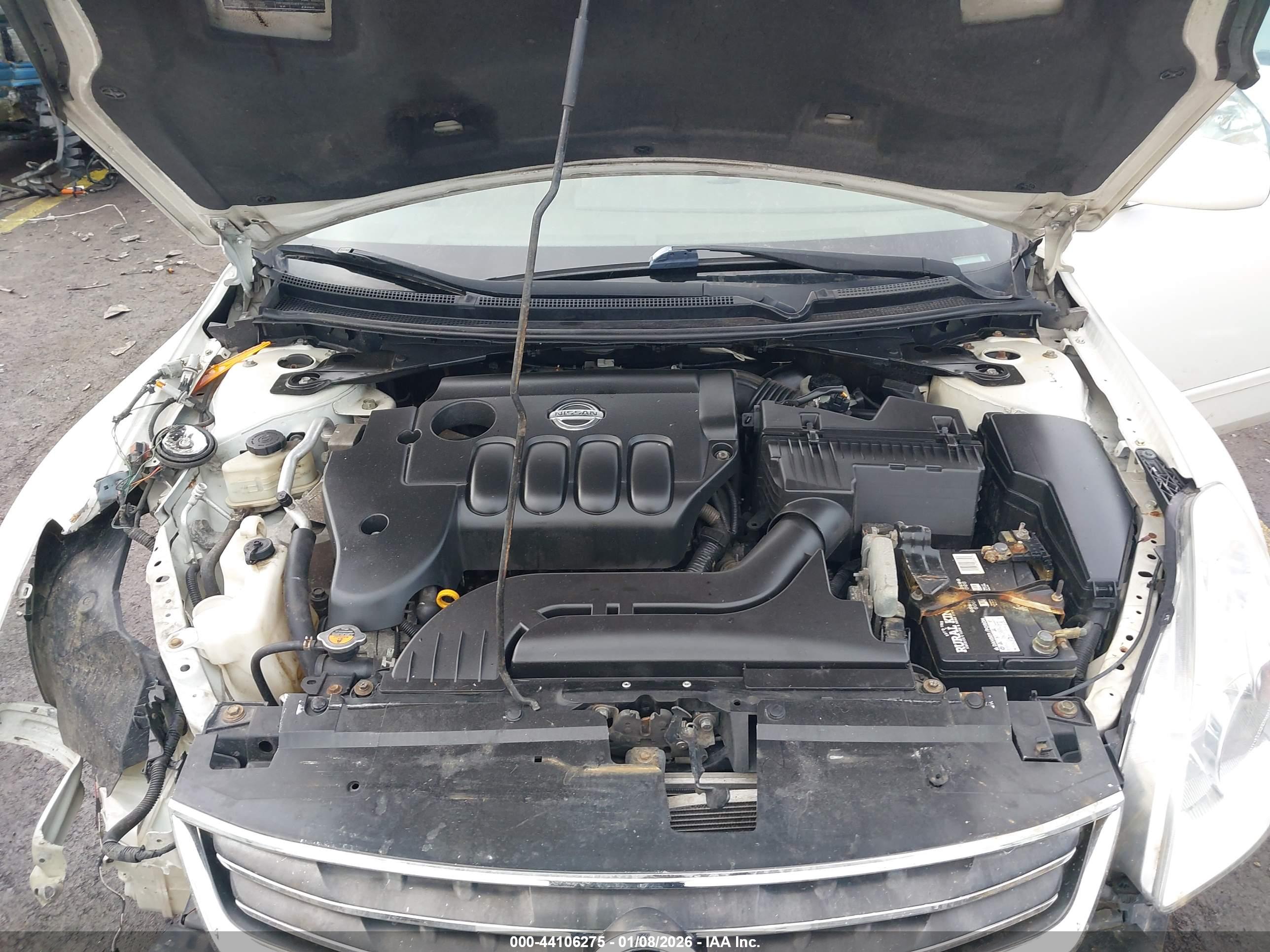 NISSAN ALTIMA image 10